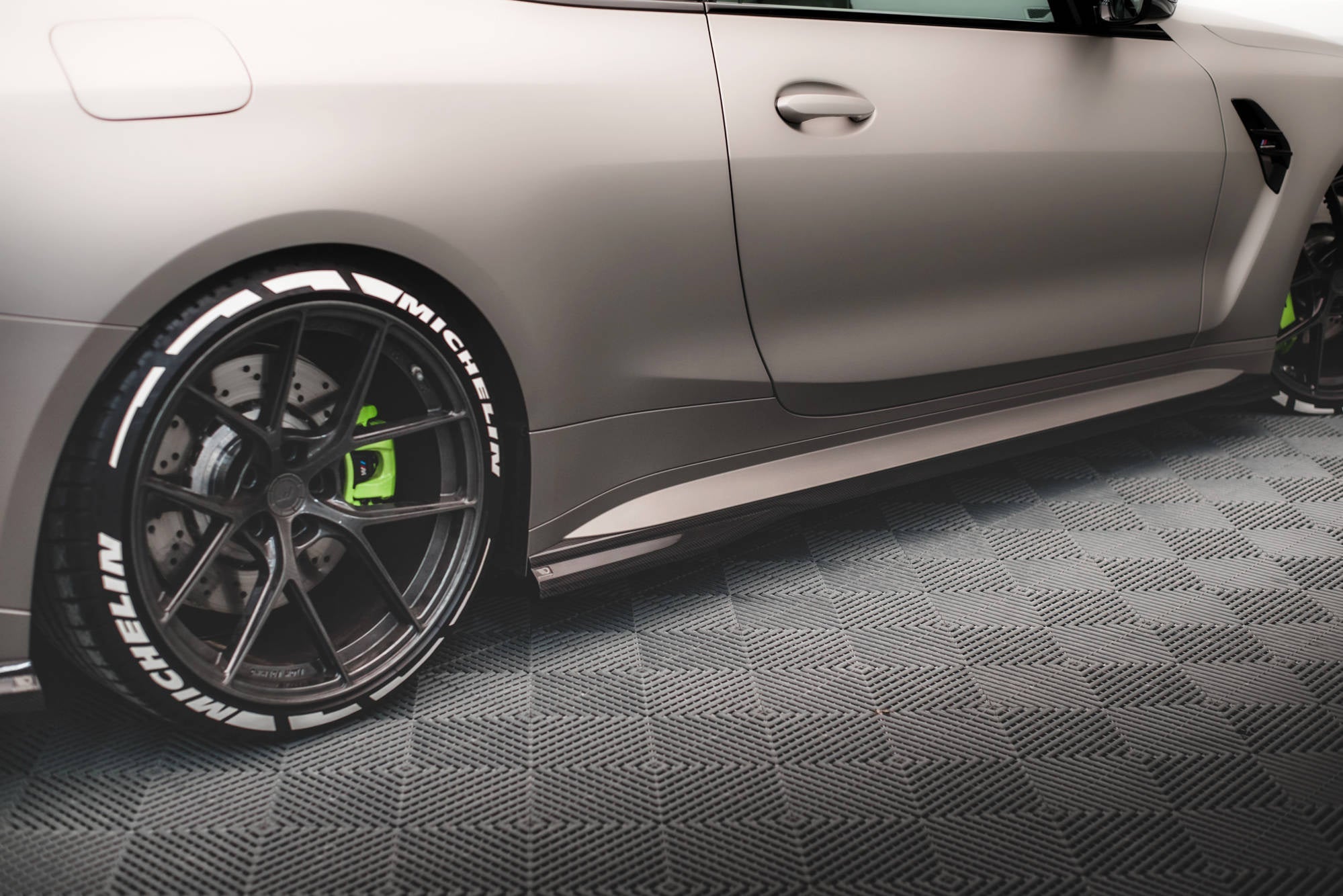 Maxton Design Set Of Prepreg Carbon Fiber Splitters para BMW M4 Coupe G82 / G82 Facelift - imagen 8