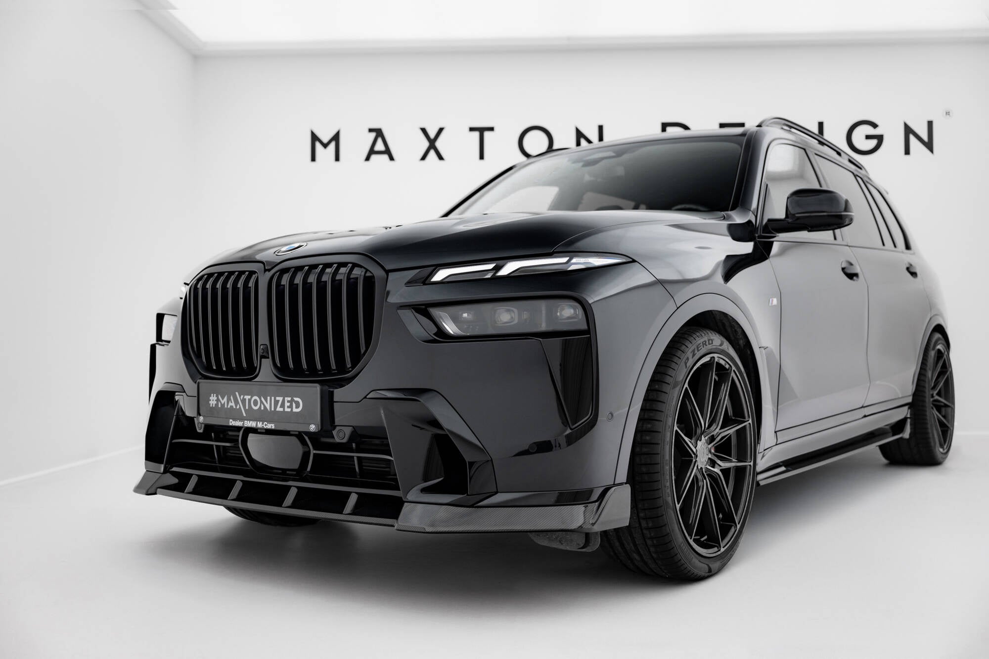Maxton Design Set Of Prepreg Carbon Splitters V.1 para BMW X7 M-Pack G07 Facelift - imagen 3