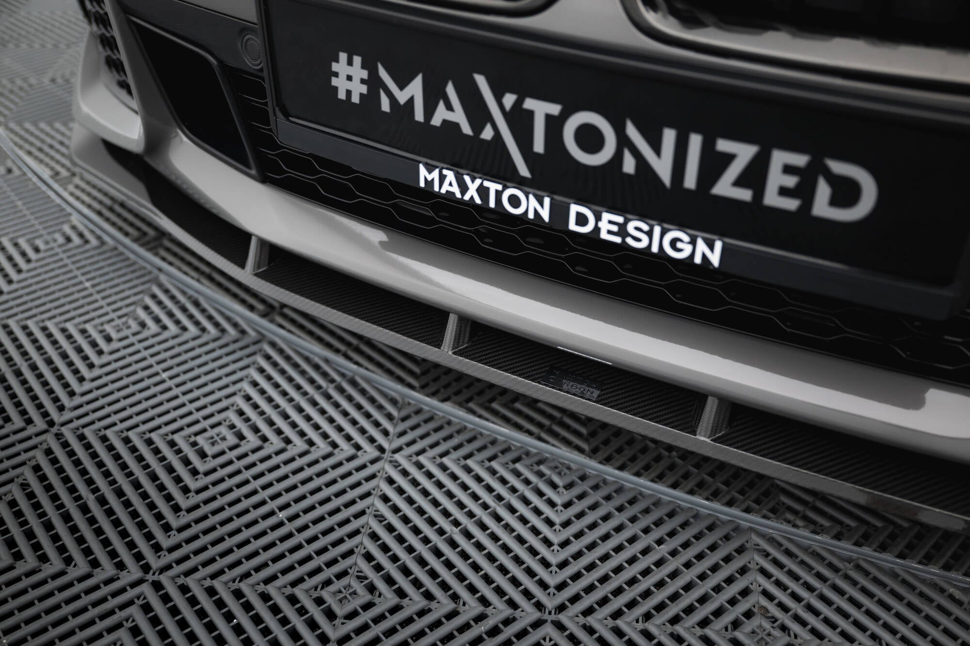Maxton Design Splitter delantero de fibra de carbono pre-preg + Abs Splitter para BMW 7 M-Pack G11 Facelift - imagen 5