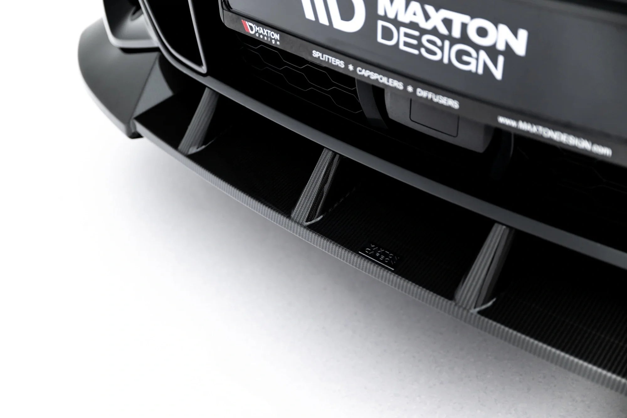 Maxton Design Splitter delantero de fibra de carbono pre-preg para BMW X5 M-Pack G05 - imagen 5