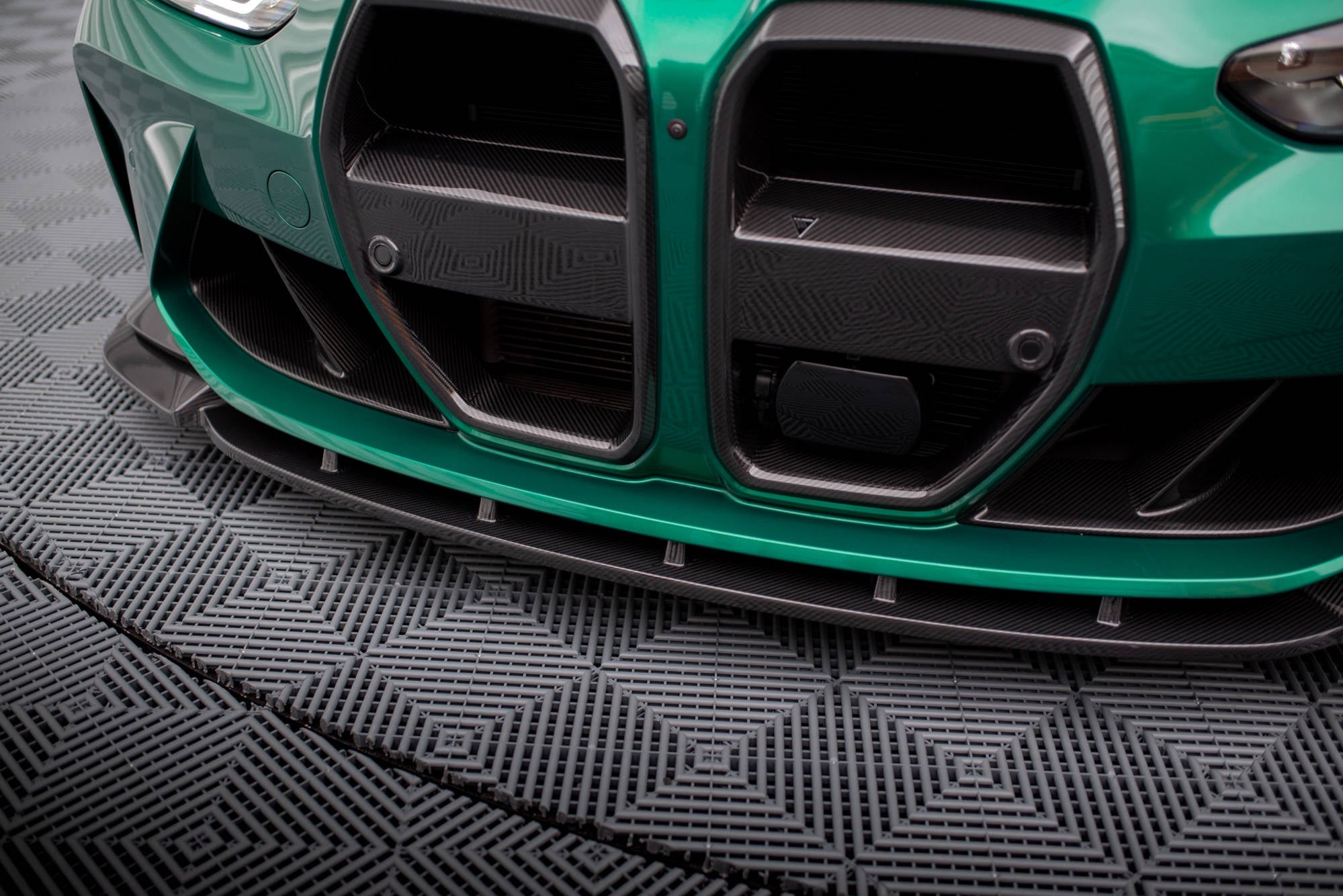 Maxton Design Splitter delantero de fibra de carbono pre-preg V.1 para BMW M3 Sedan / Touring G80 / G81 - imagen 3