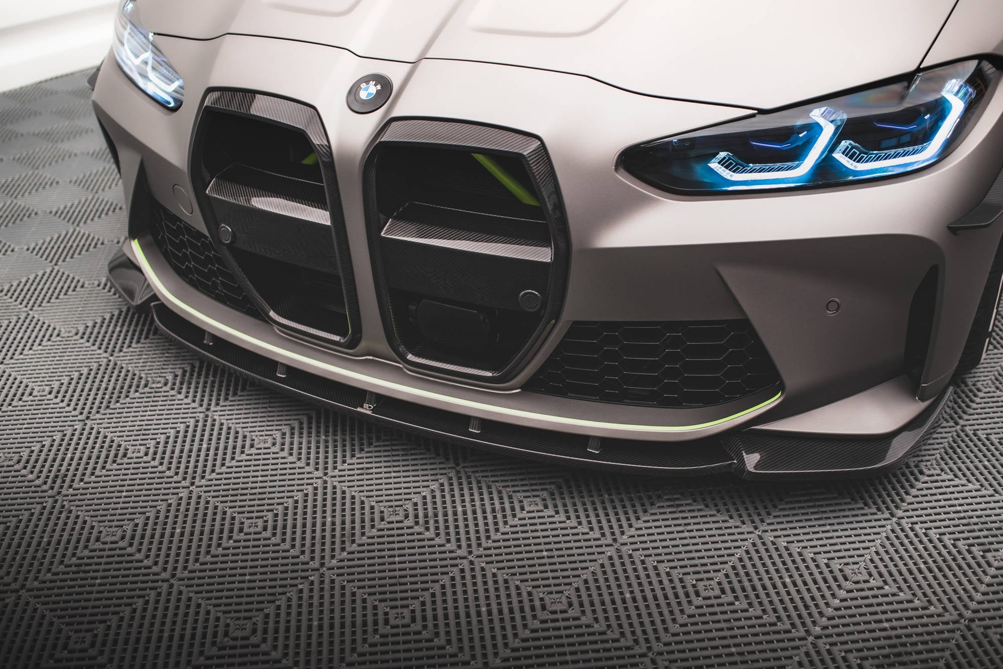 Maxton Design Splitter delantero de fibra de carbono pre-preg V.1 para BMW M3 Sedan / Touring G80 / G81 - imagen 5