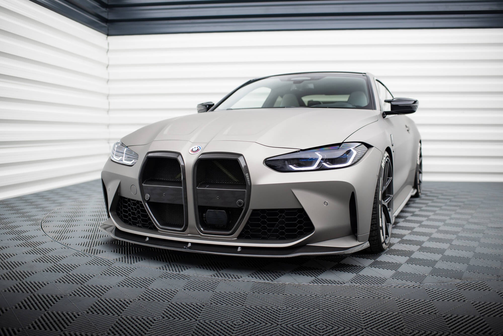 Maxton Design Splitter delantero de fibra de carbono pre-preg V.3 para BMW M4 G82 / M3 G80 - imagen 1