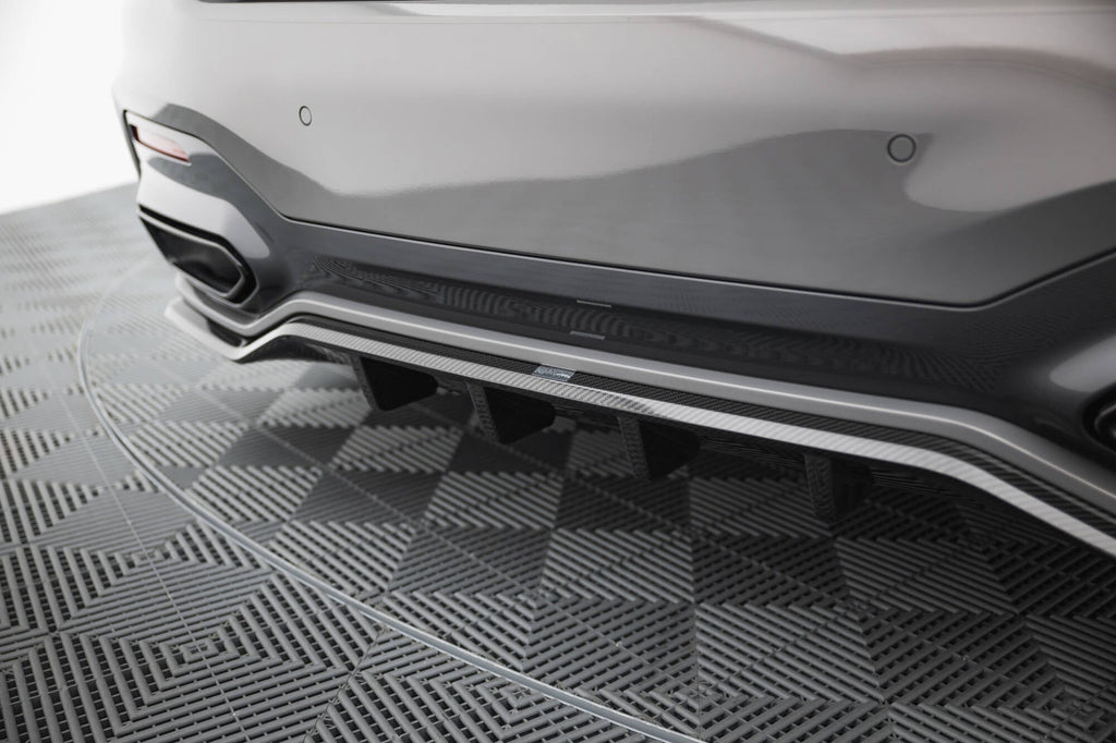Maxton Design Splitter trasero de fibra de carbono pre-preg para BMW 7 M-Pack G11 / G12 Facelift - imagen 4