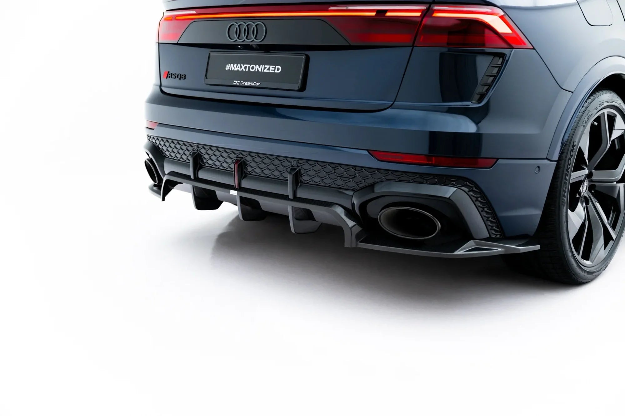 Maxton Design Splitter trasero de fibra de carbono pre-preg (With Vertical Bars) para Audi RSQ8 Mk1 Facelift - imagen 3