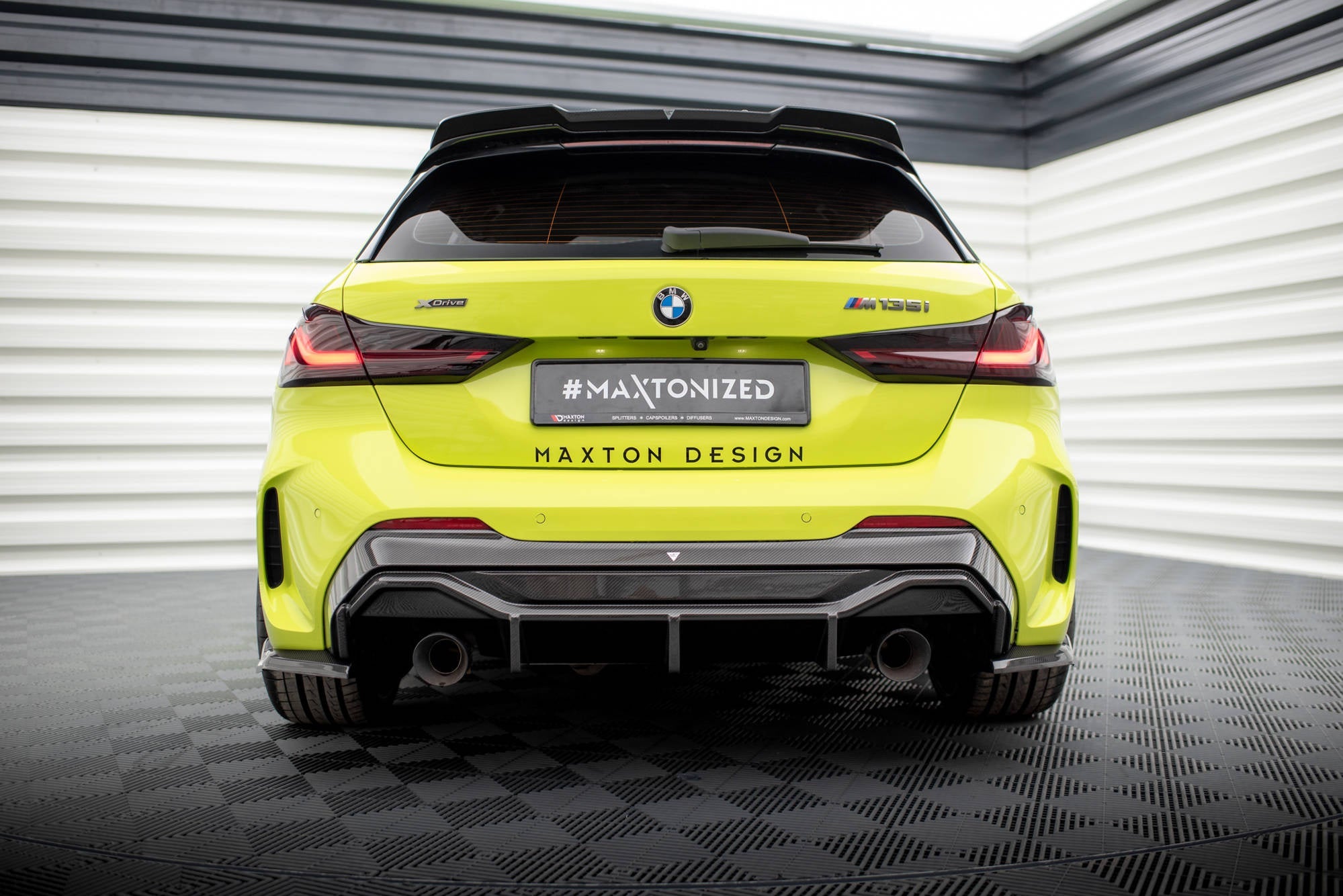 Maxton Design Set Of Prepreg Carbon Fiber Splitters para BMW 1 F40 M-Pack / M135i - imagen 12