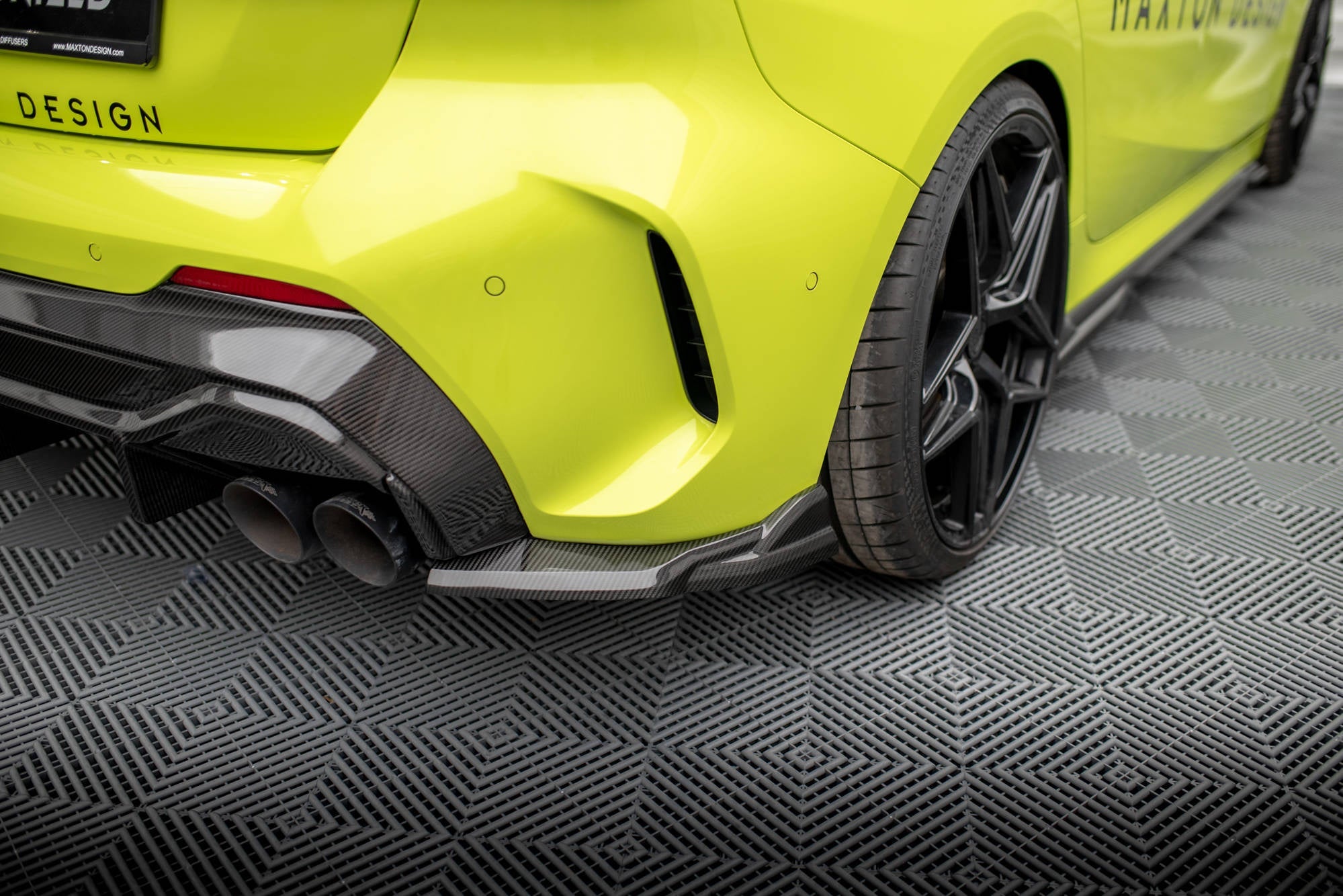 Maxton Design Set Of Prepreg Carbon Fiber Splitters para BMW 1 F40 M-Pack / M135i - imagen 8