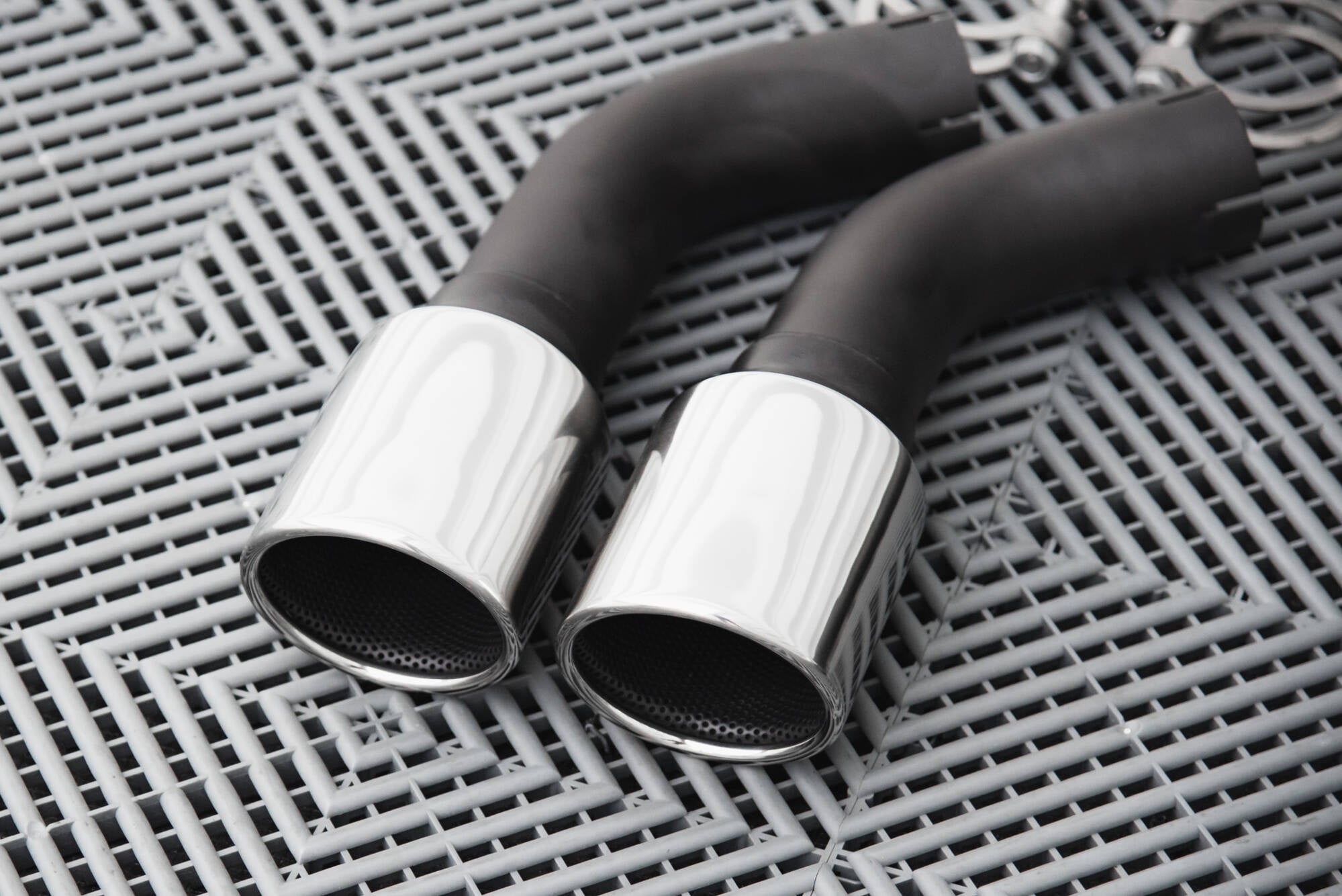 Maxton Design Exhaust Tips Chrome para Cupra Formentor Mk1 - imagen 4