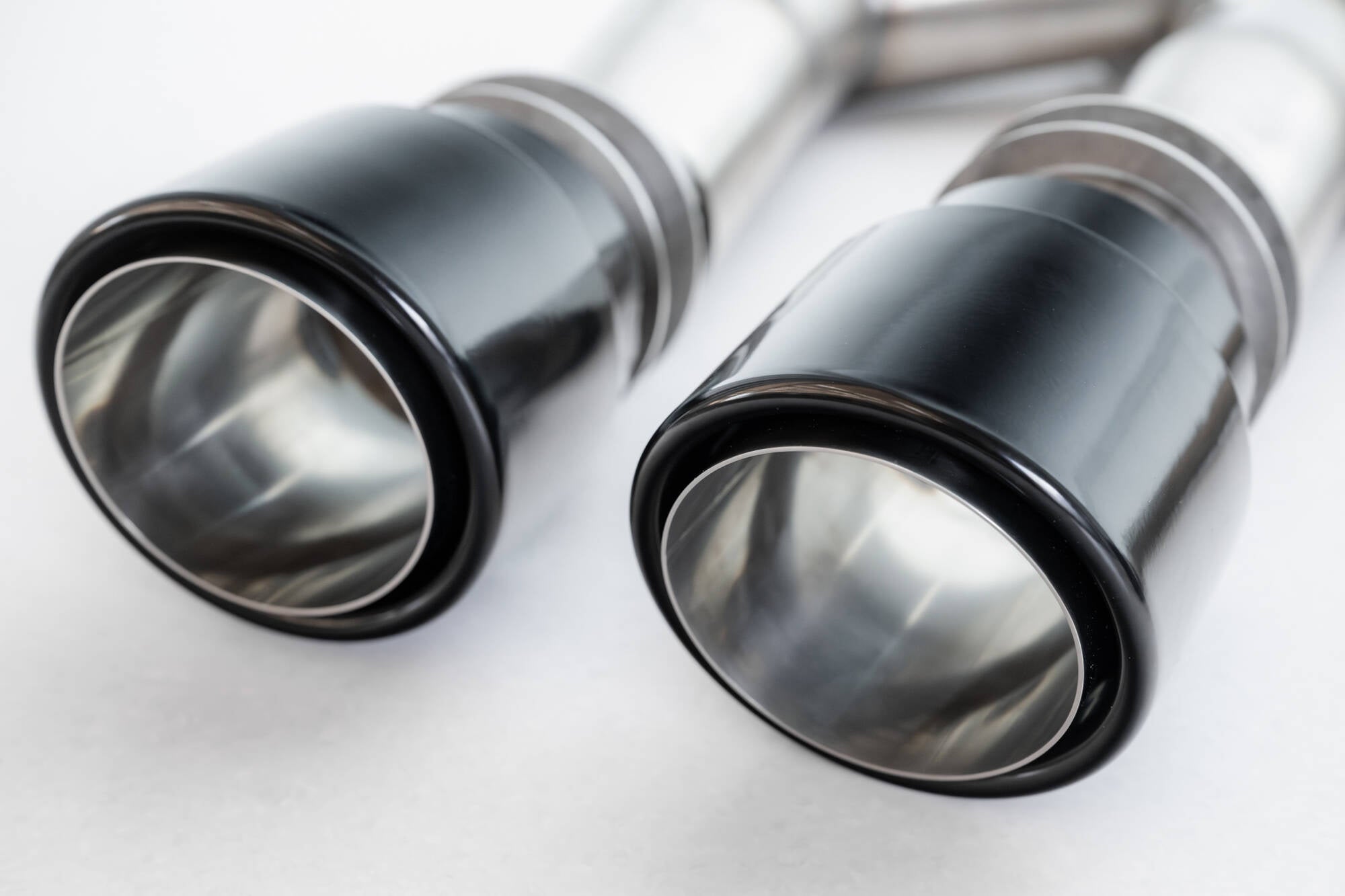 Maxton Design Exhaust Tips Black para Cupra Formentor Mk1 - imagen 2
