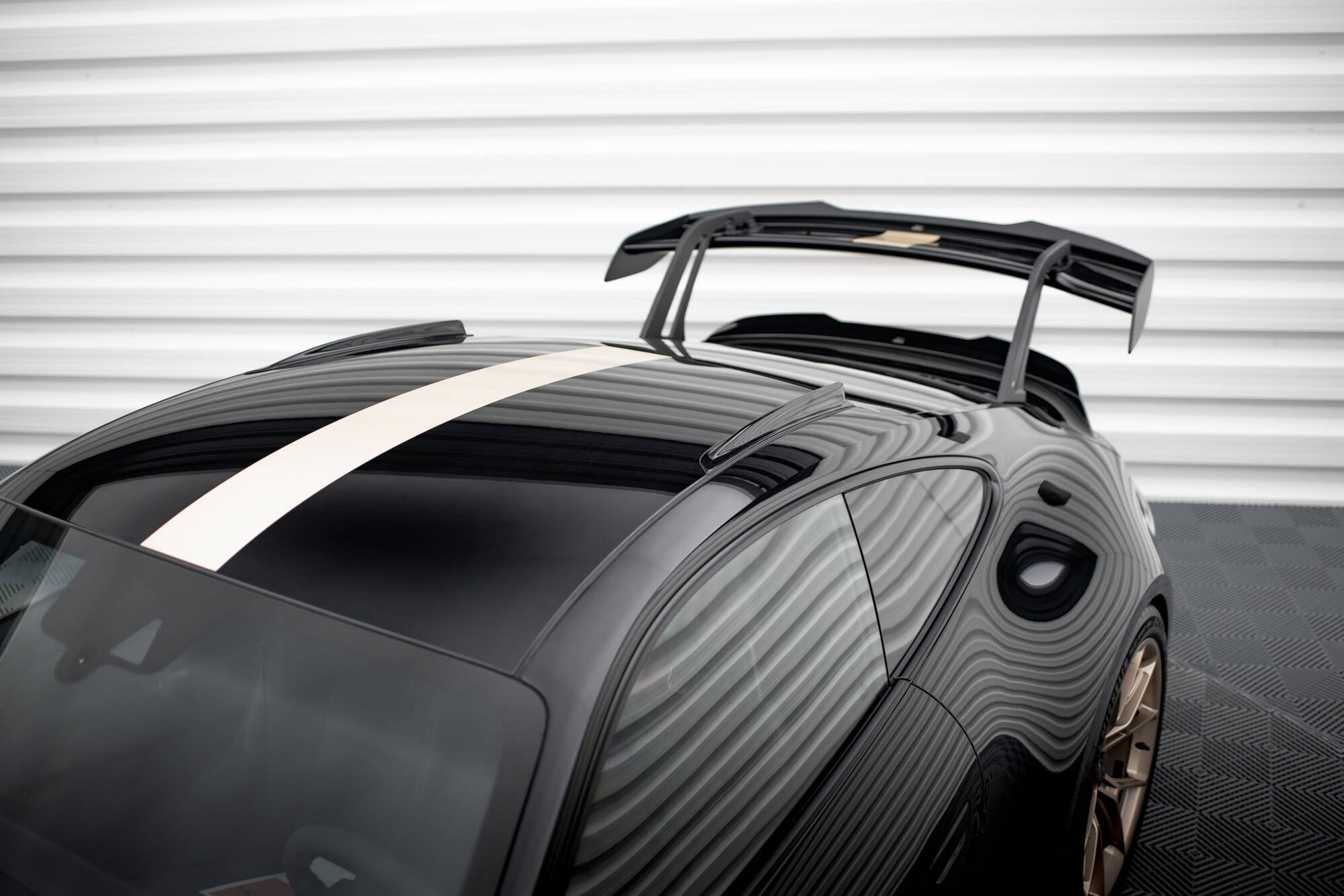 Maxton Design Short Roof Rails para Porsche 911 992 GT3 - imagen 4