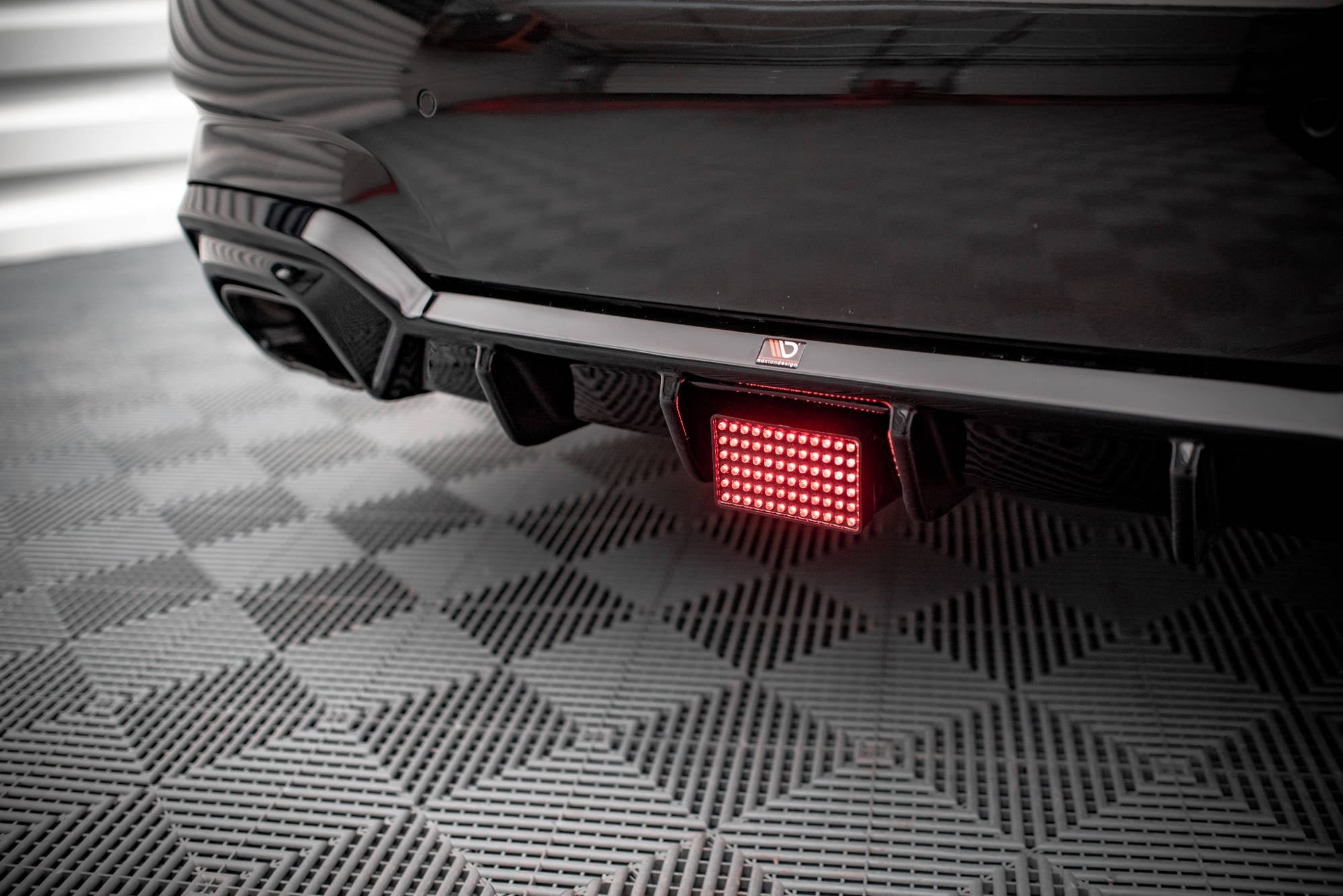 Maxton Design LED Stop Light para BMW 3 M-Pack G20 / G21 - imagen 5