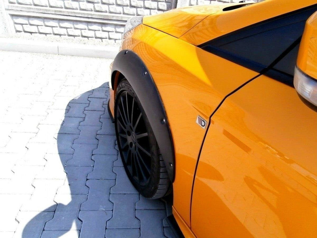 Maxton Design Fenders Extension para Ford Focus ST Mk3 - imagen 4
