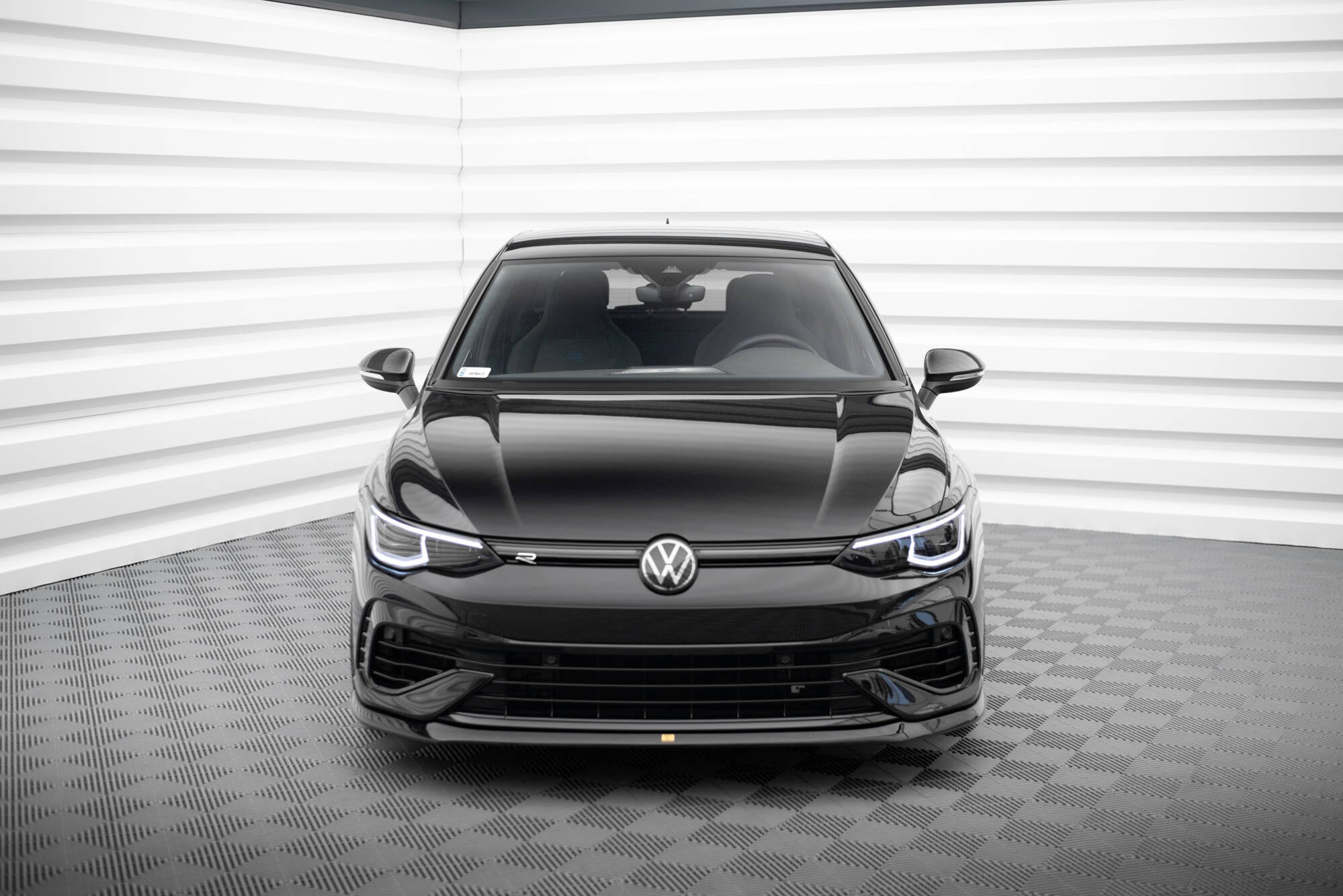 Maxton Design Bonnet Extension para Volkswagen Golf Mk8 - imagen 8