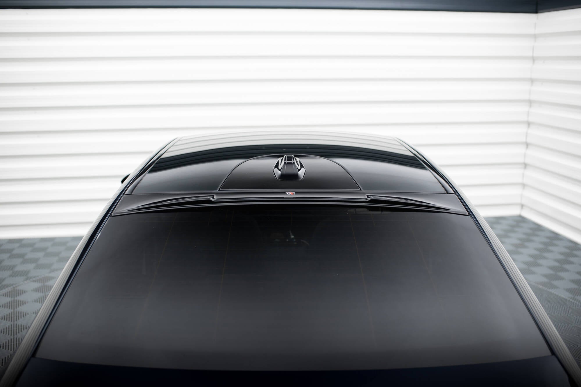 Maxton Design The Extension Of The Rear Window para BMW 5 / i5 M-Pack Sedan G60 - imagen 1