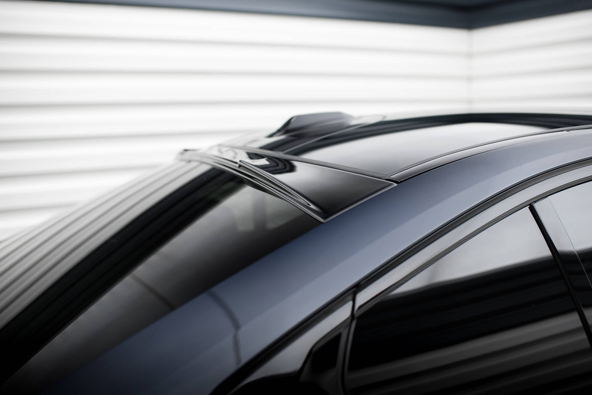Maxton Design The Extension Of The Rear Window para BMW 5 / i5 M-Pack Sedan G60 - imagen 6