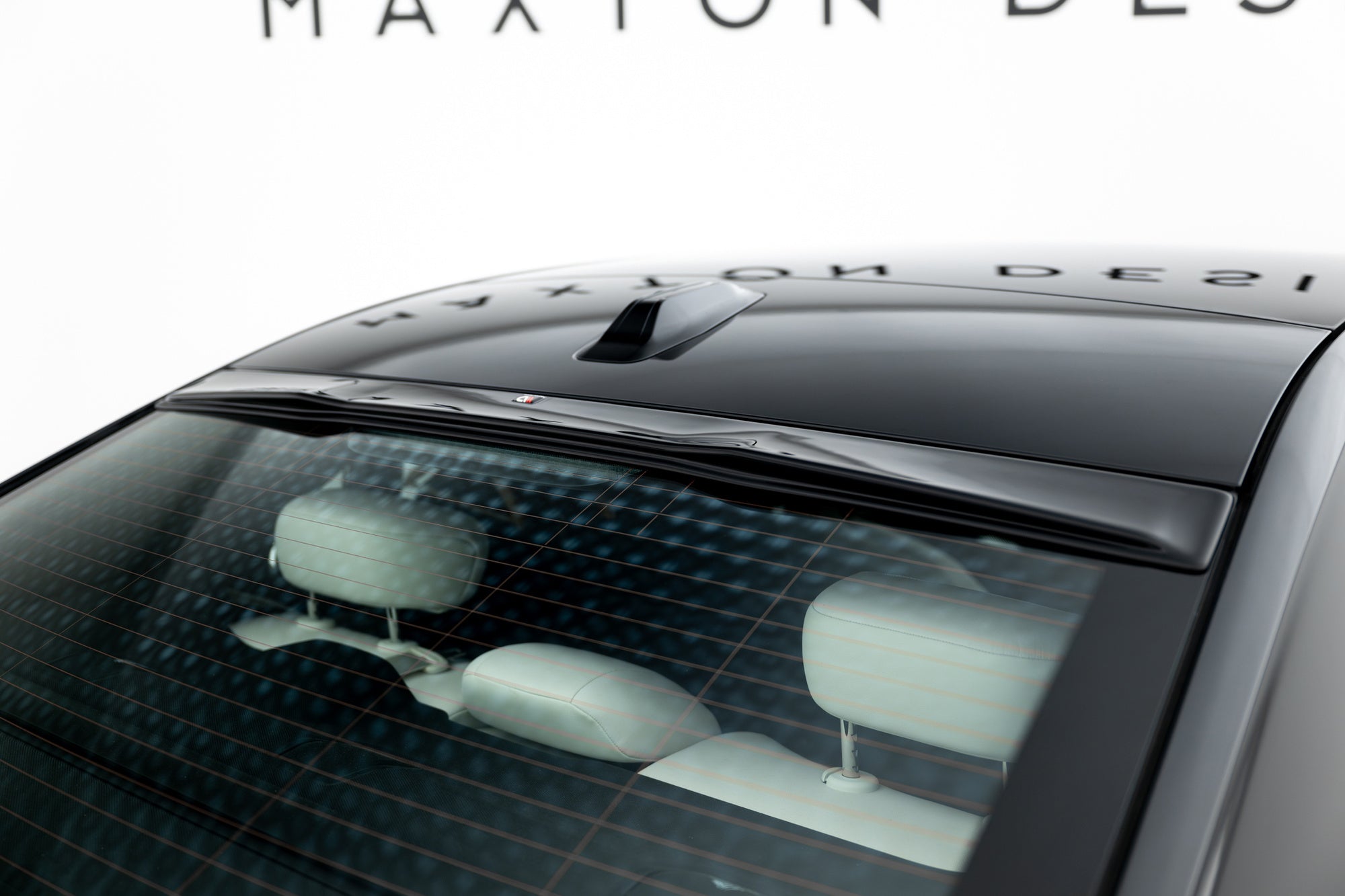 Maxton Design The Extension Of The Rear Window para BMW 7 G70 - imagen 1