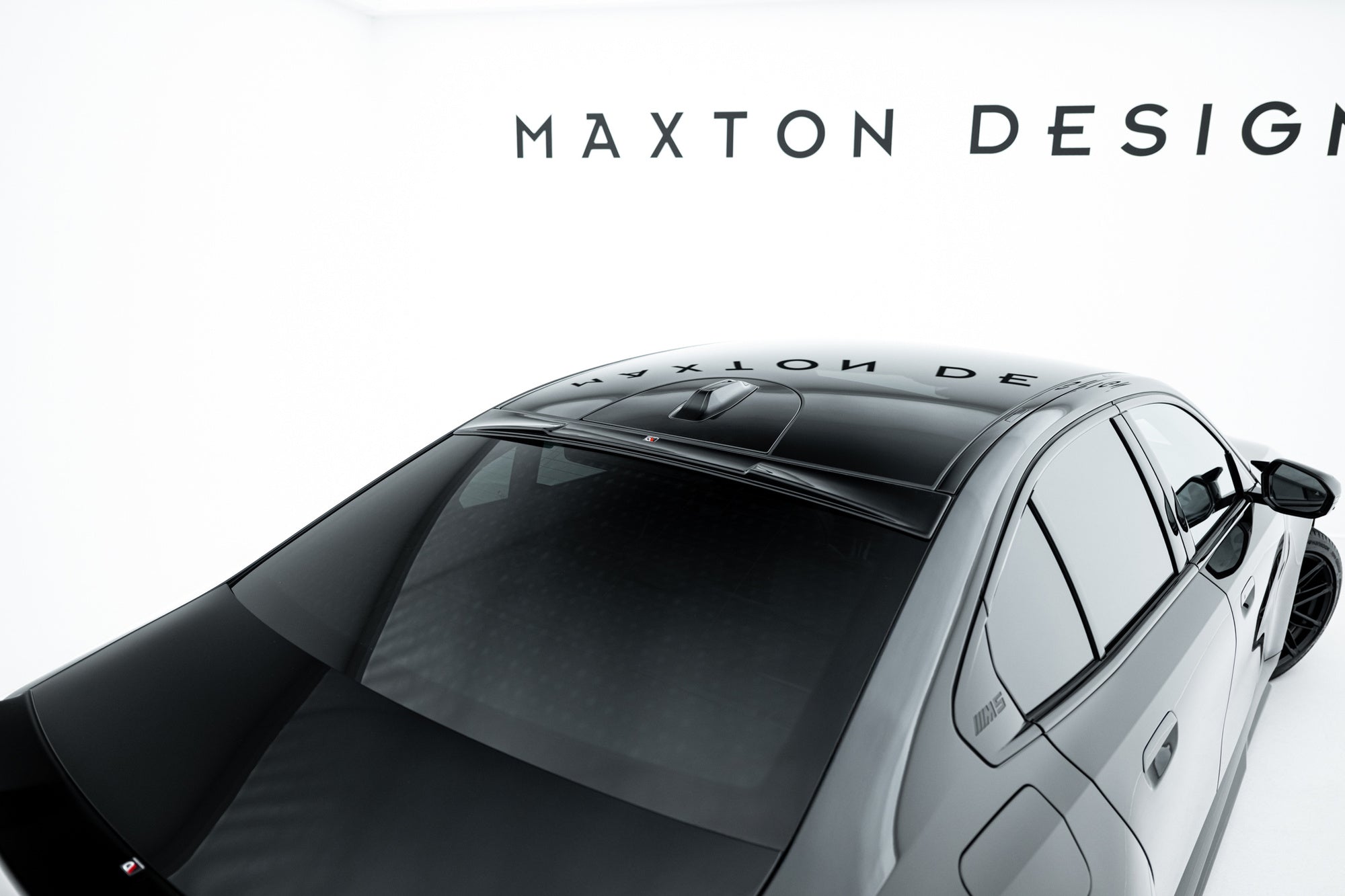 Maxton Design The Extension Of The Rear Window para BMW M5 Sedan G90 - imagen 3