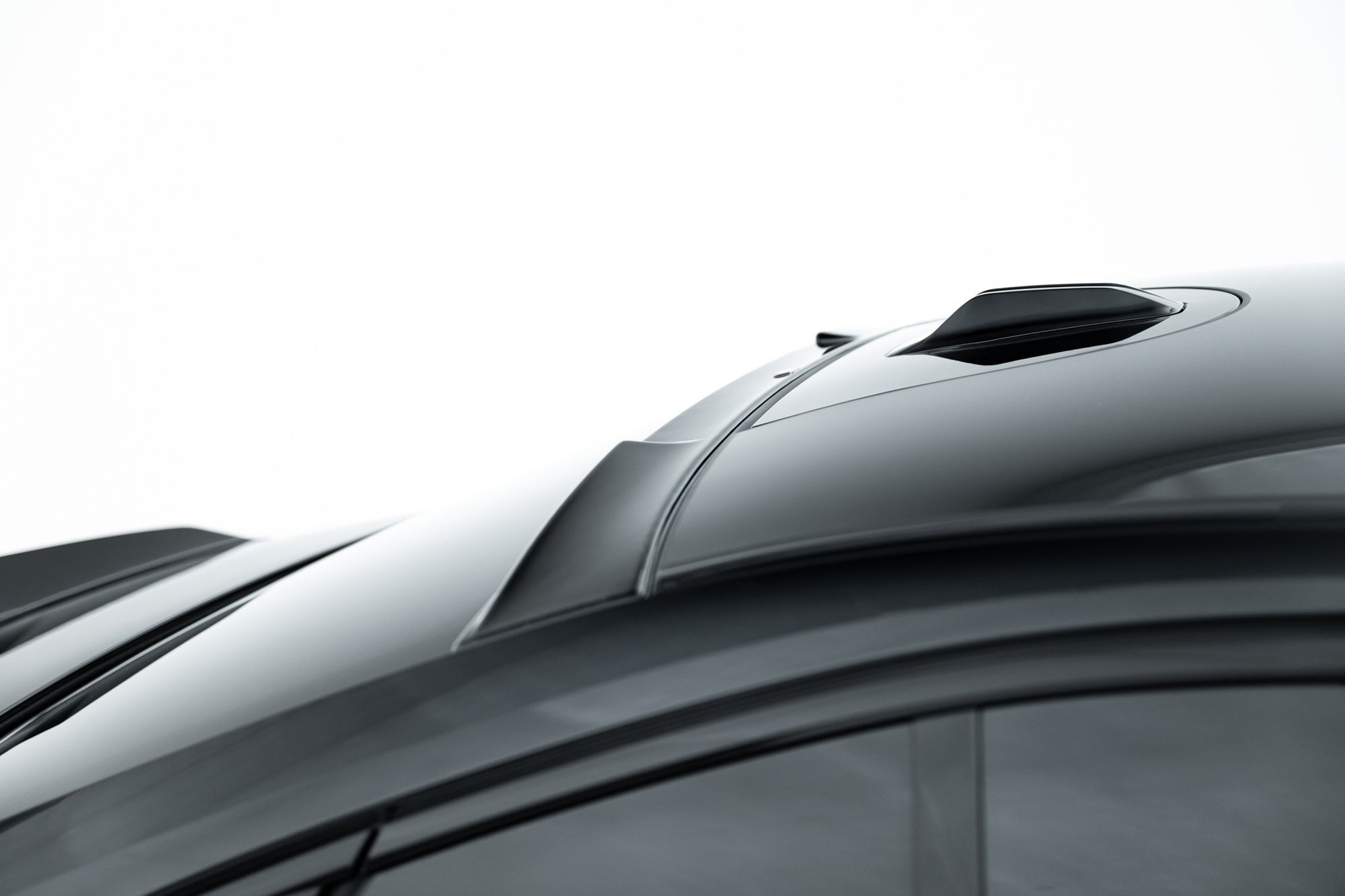Maxton Design The Extension Of The Rear Window para BMW M5 Sedan G90 - imagen 4