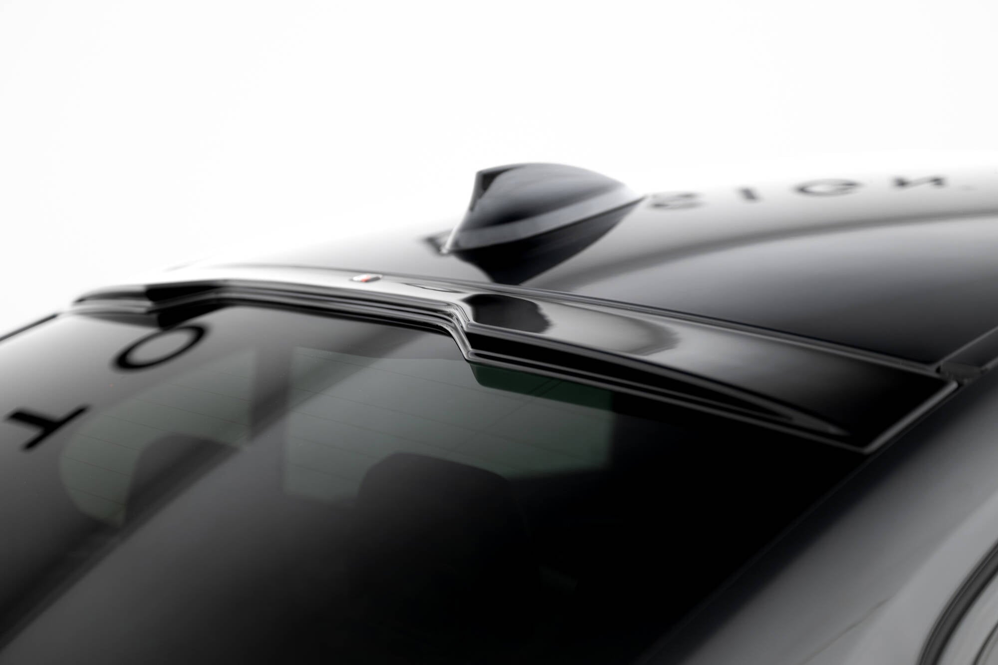 Maxton Design The Extension Of The Rear Window para BMW M550i / 5 M-Pack Sedan G30 - imagen 3