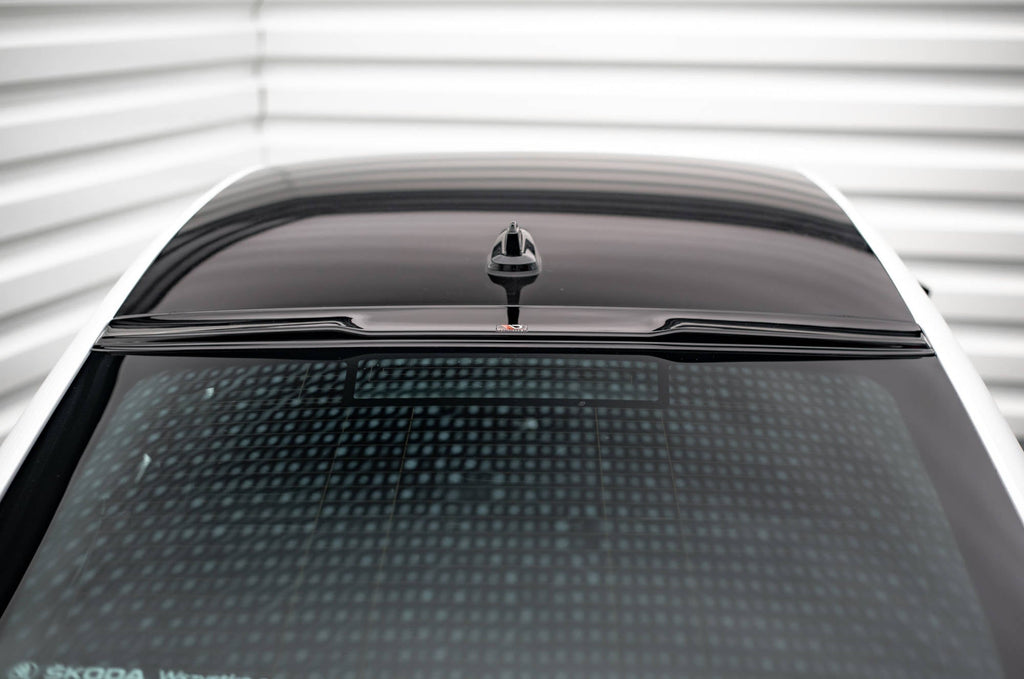 Maxton Design The Extension Of The Rear Window para Skoda Octavia Liftback Mk4 - imagen 1