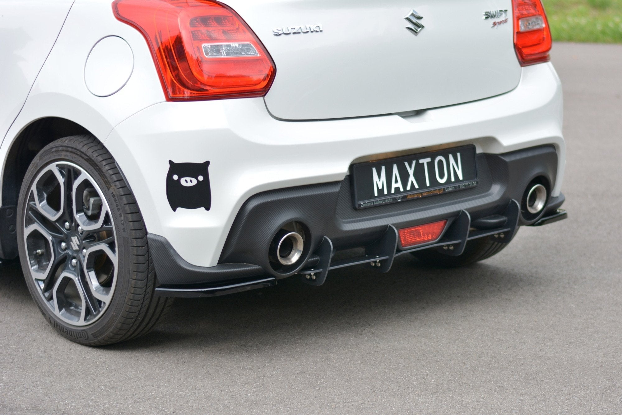 Maxton Design Difusor trasero para Suzuki Swift Mk6 Sport - imagen 1
