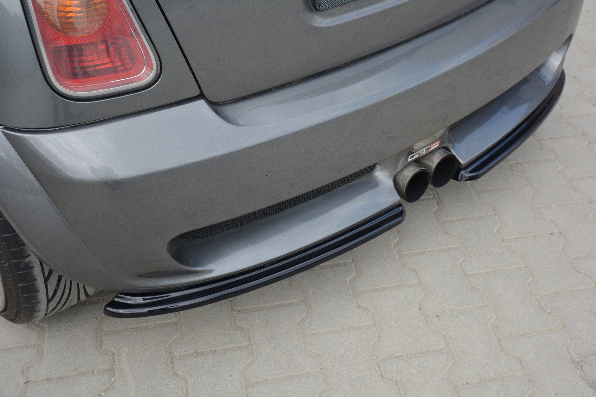 Maxton Design Splitters laterales traseros para Mini R53 Cooper S JCW - imagen 3