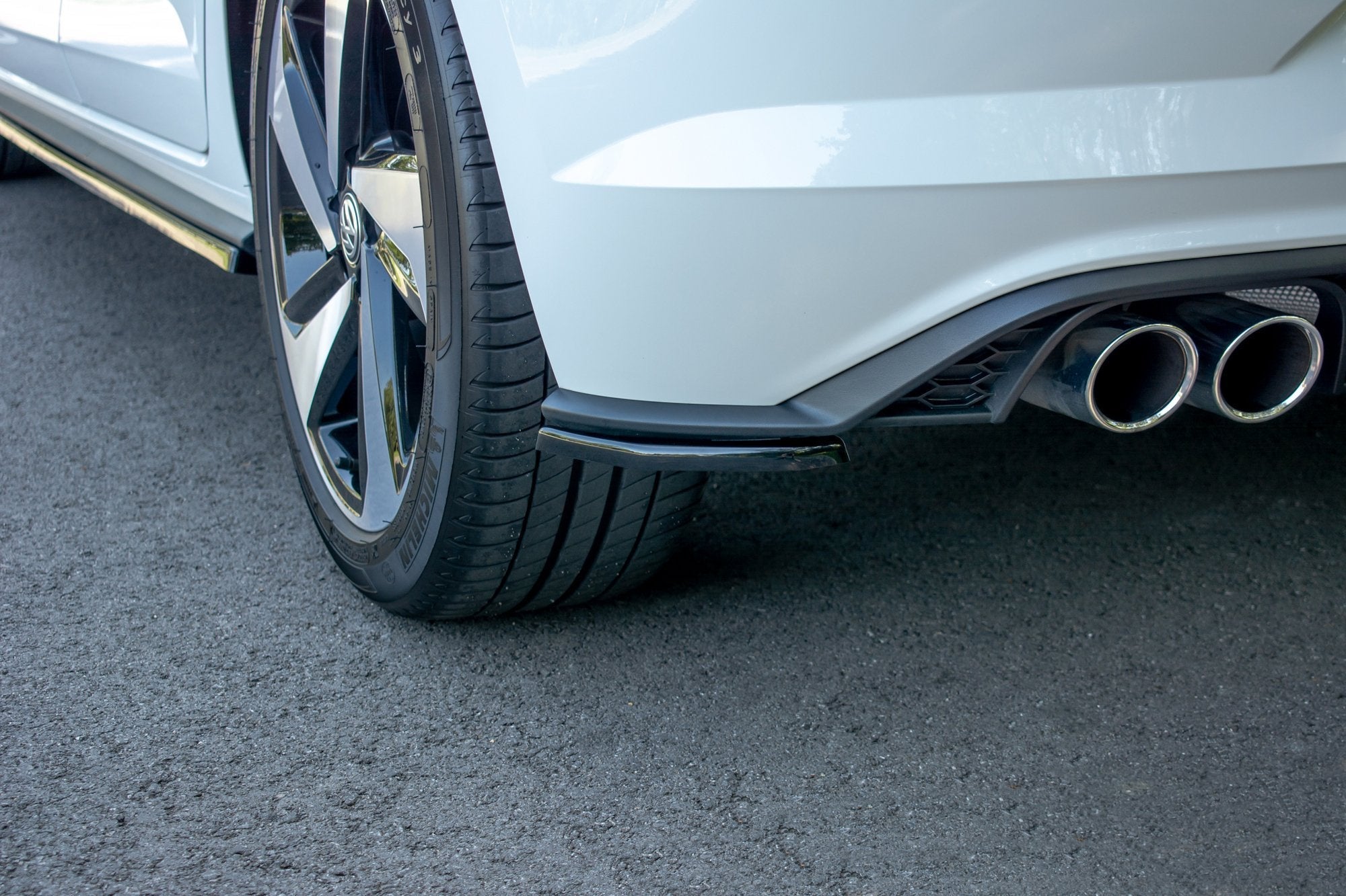 Maxton Design Splitters laterales traseros para Volkswagen Polo GTI Mk6 - imagen 7