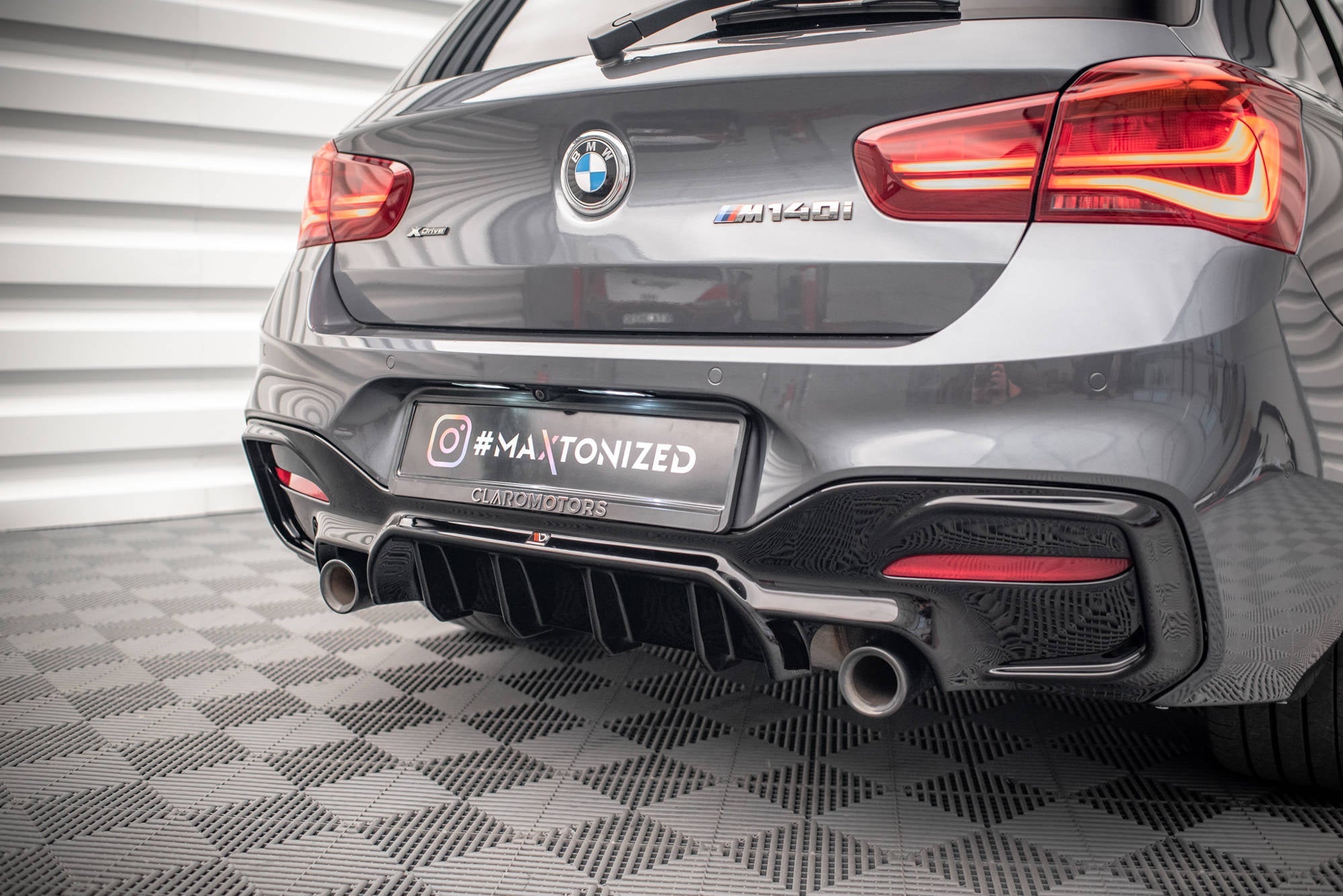 Maxton Design Difusor trasero para BMW Mk1 F20/ F21 Facelift M-Power - imagen 2