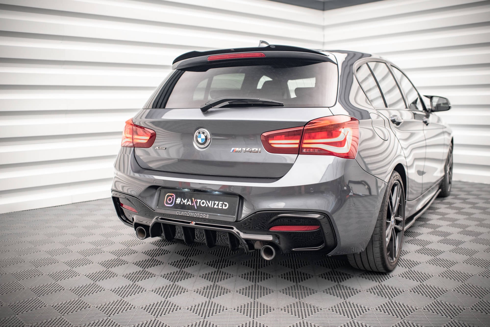 Maxton Design Difusor trasero para BMW Mk1 F20/ F21 Facelift M-Power - imagen 3
