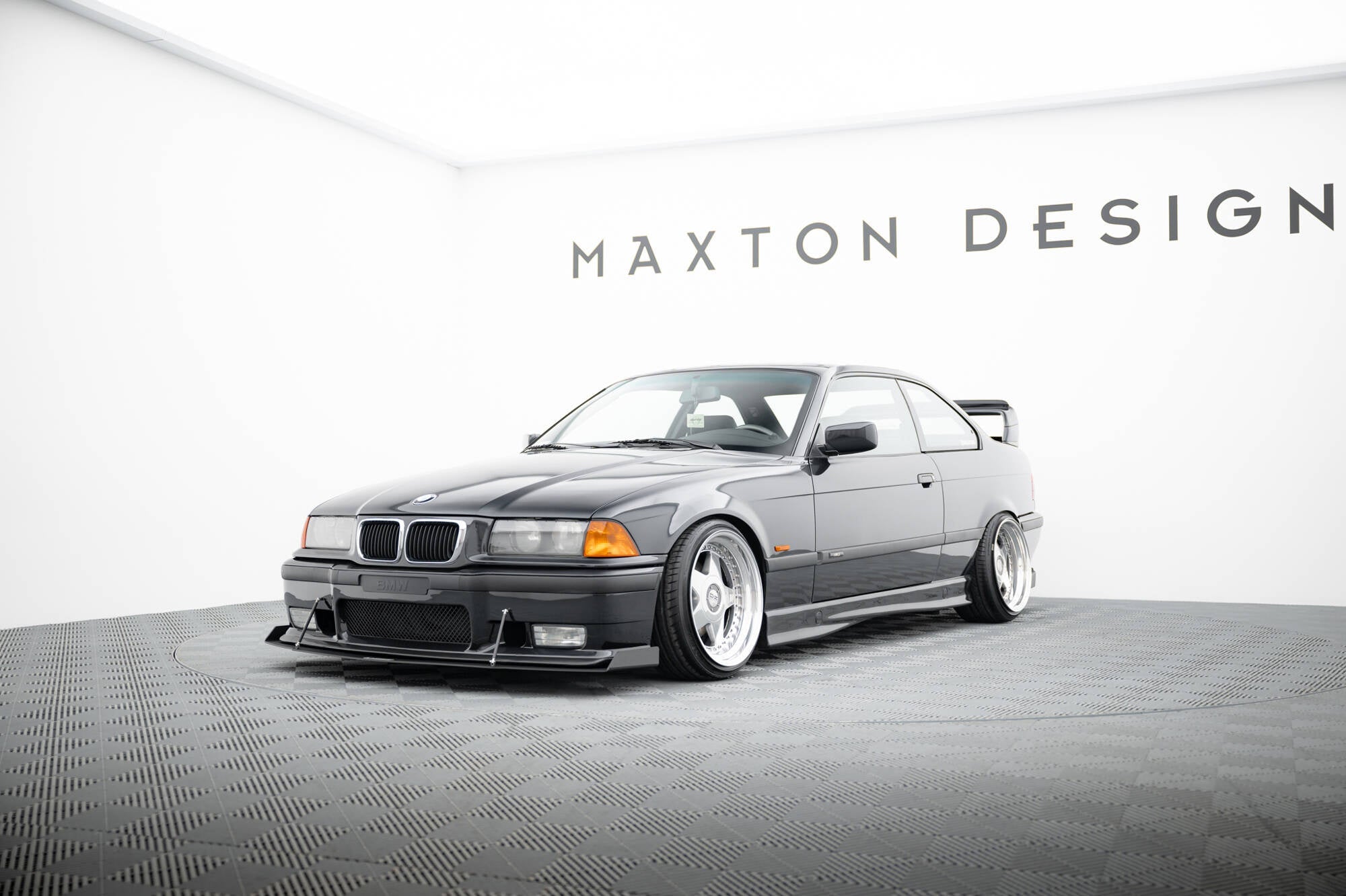 Maxton Design Front Racing Splitter para BMW M3 / 3 M-Pack E36 Coupe - imagen 5