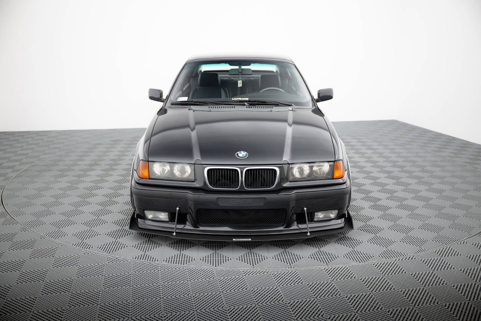 Maxton Design Front Racing Splitter para BMW M3 / 3 M-Pack E36 Coupe - imagen 2