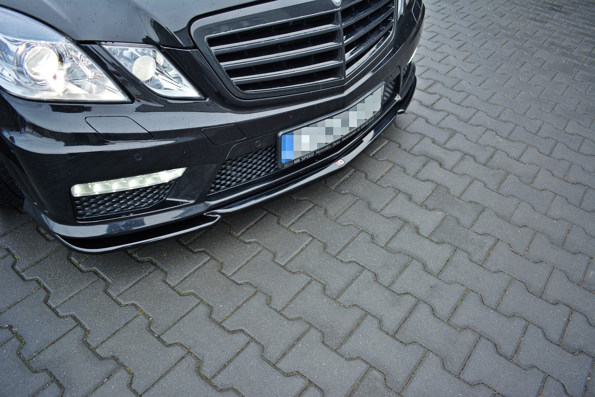 Maxton Design Splitter delantero V.1 para Mercedes-Benz E63 AMG W212 - imagen 3