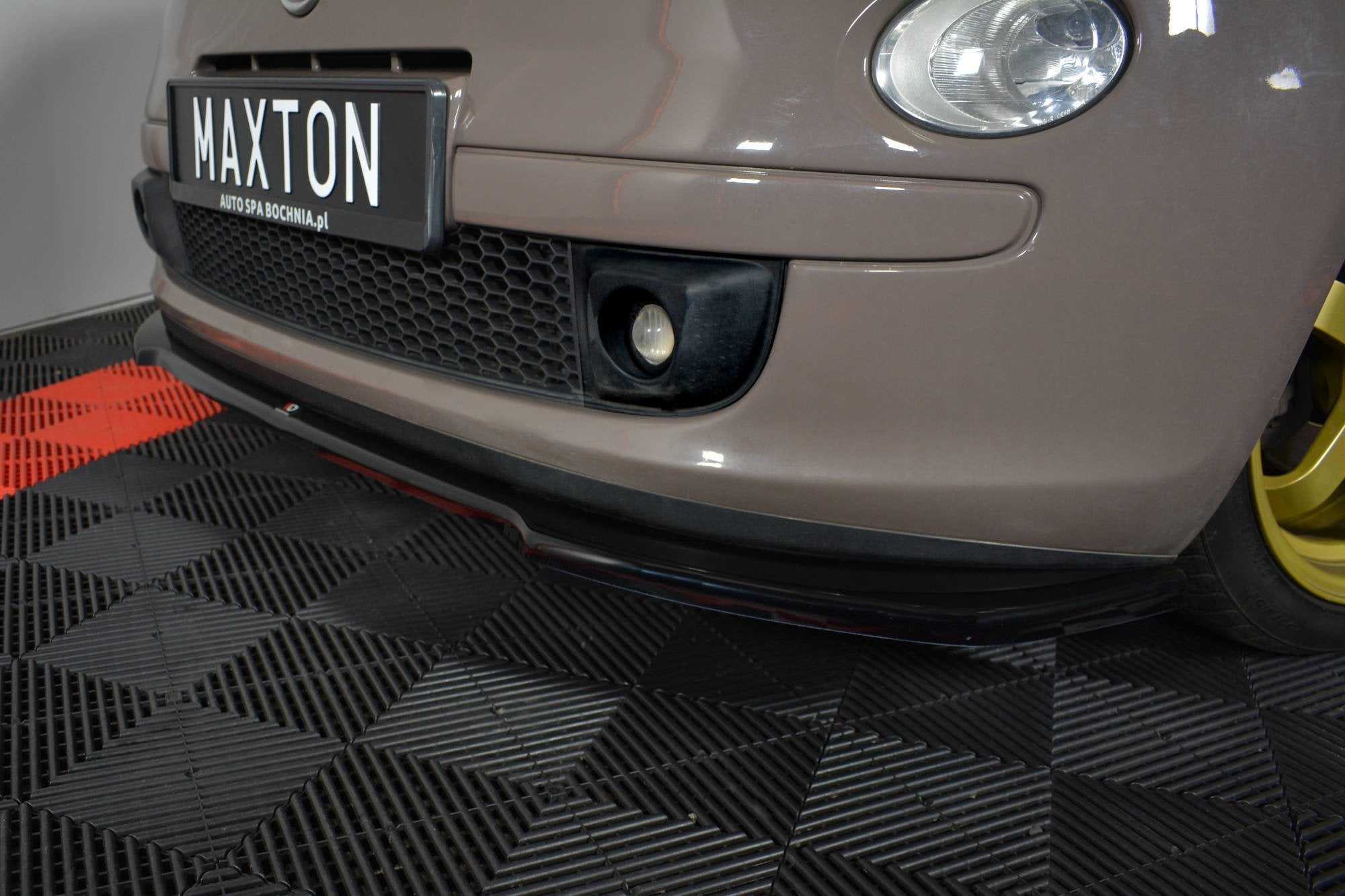 Maxton Design Splitter delantero V.2 para Fiat 500 Hatchback - imagen 3