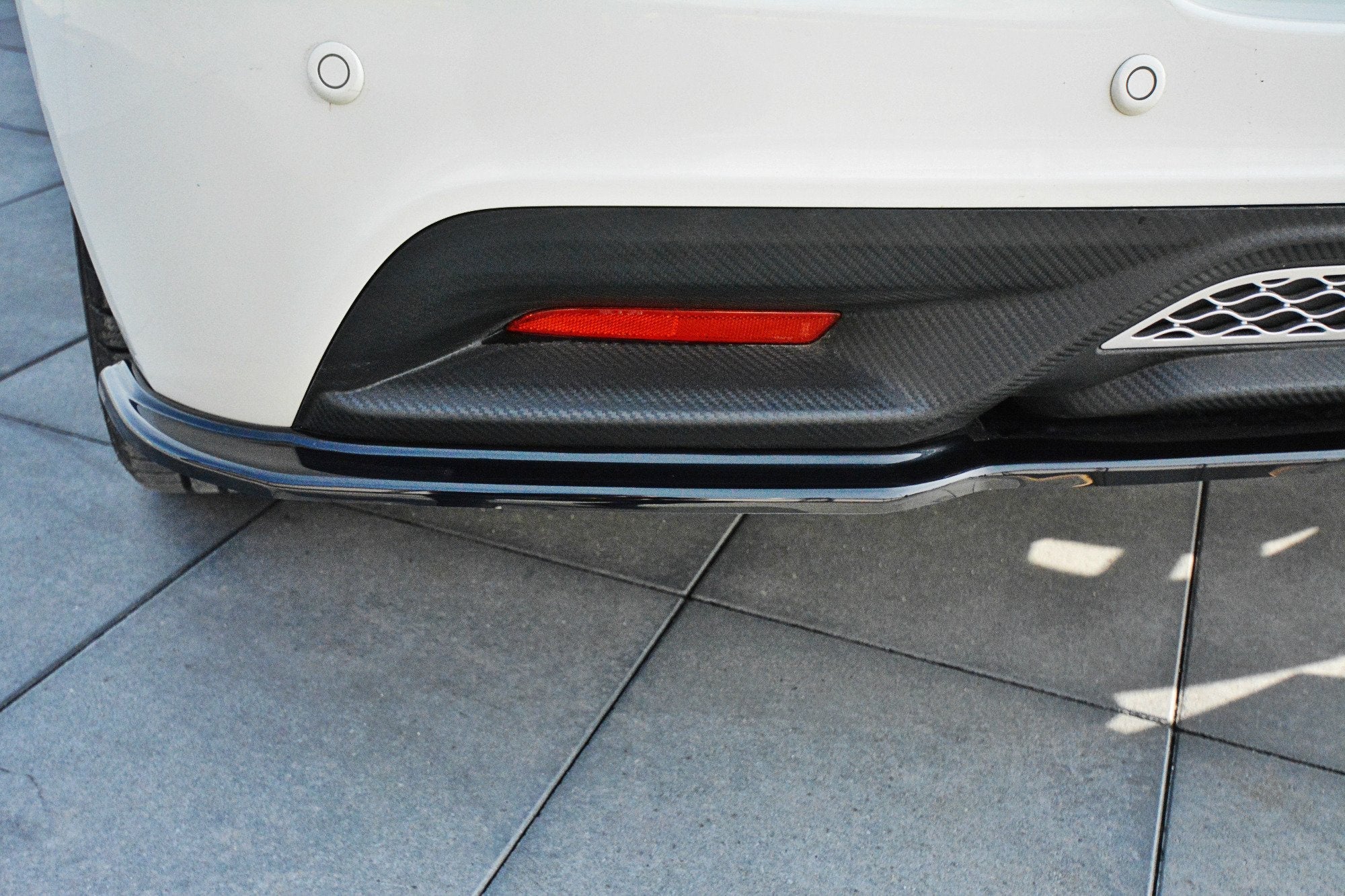 Maxton Design Splitter trasero para Honda CR-Z - imagen 3