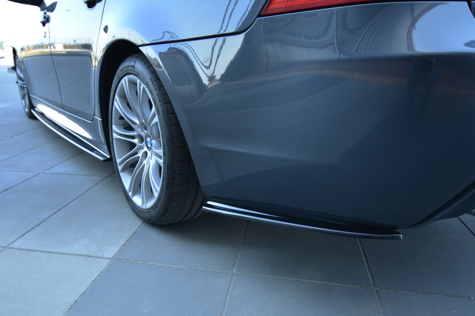 Maxton Design Splitters laterales traseros para BMW 5 E60/E61 M-PACK - imagen 5
