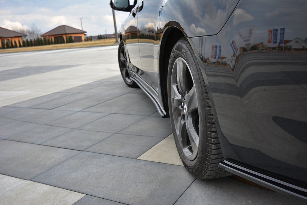 Maxton Design Splitters laterales traseros para Honda Accord Mk8. (CU-SERIES) Sedan - imagen 2