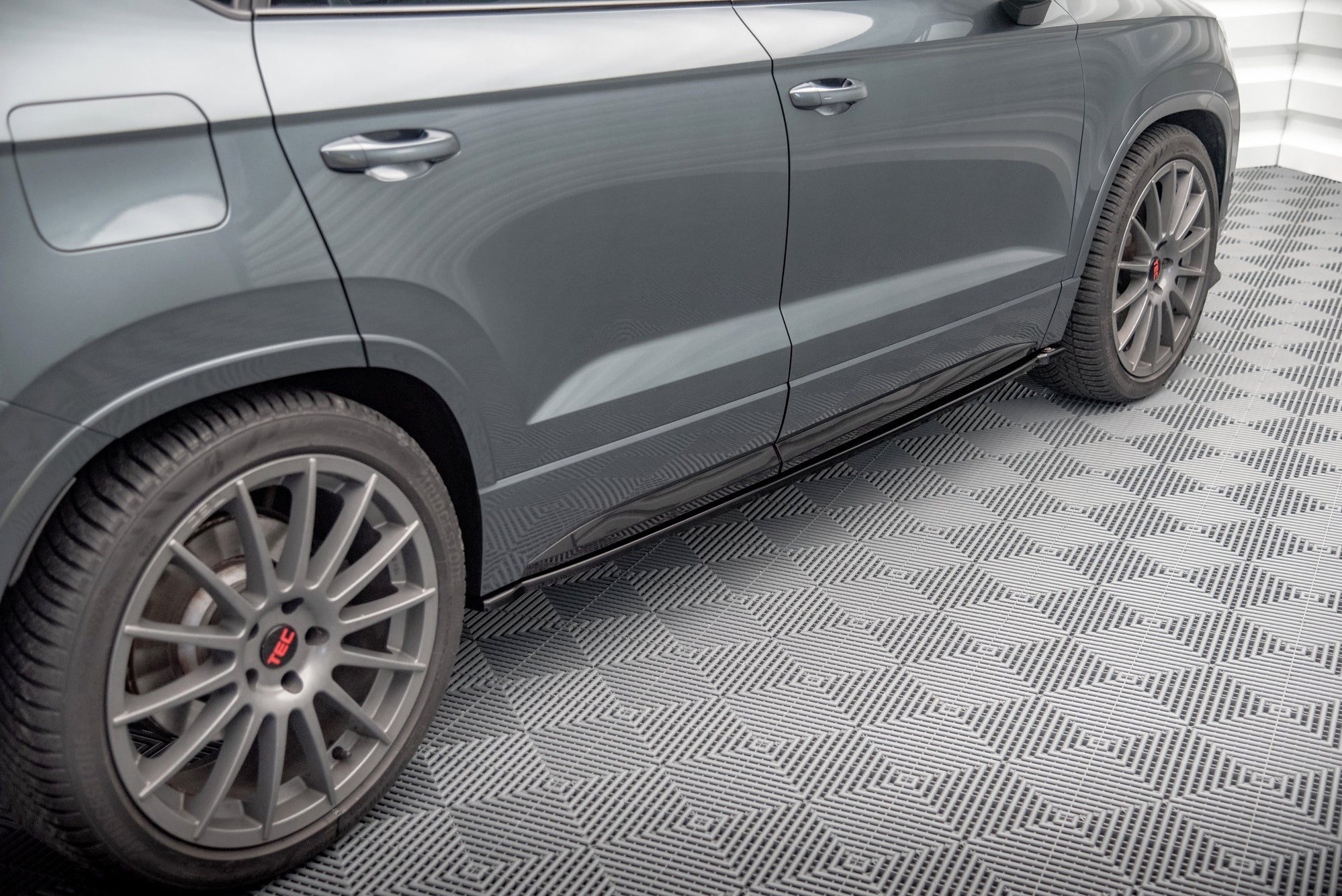 Maxton Design Set Of Splitters para Cupra Ateca Mk1 - imagen 7