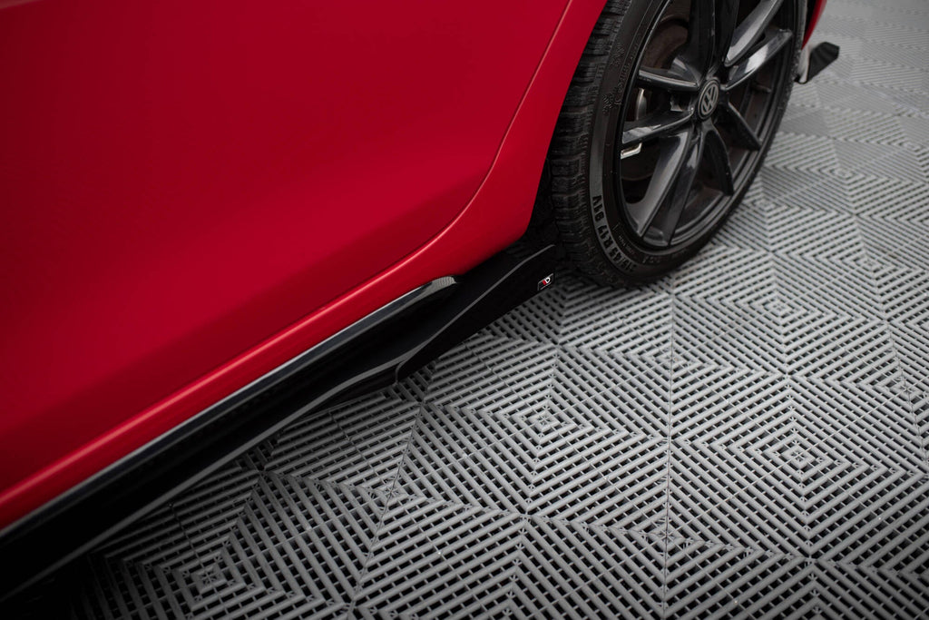 Maxton Design Side Flaps para Volkswagen Golf GTI Mk6 - imagen 1