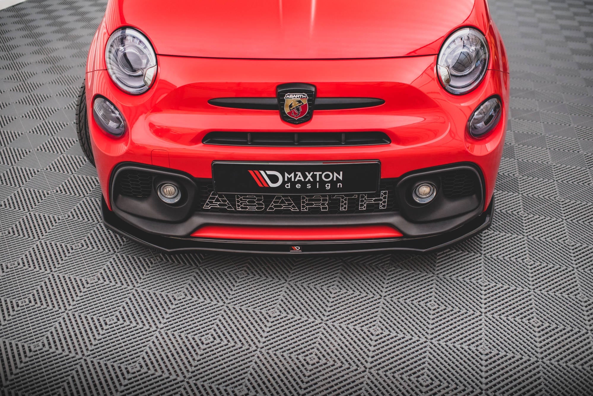 Maxton Design Splitter delantero para Abarth 595 Mk1 Facelift - imagen 2