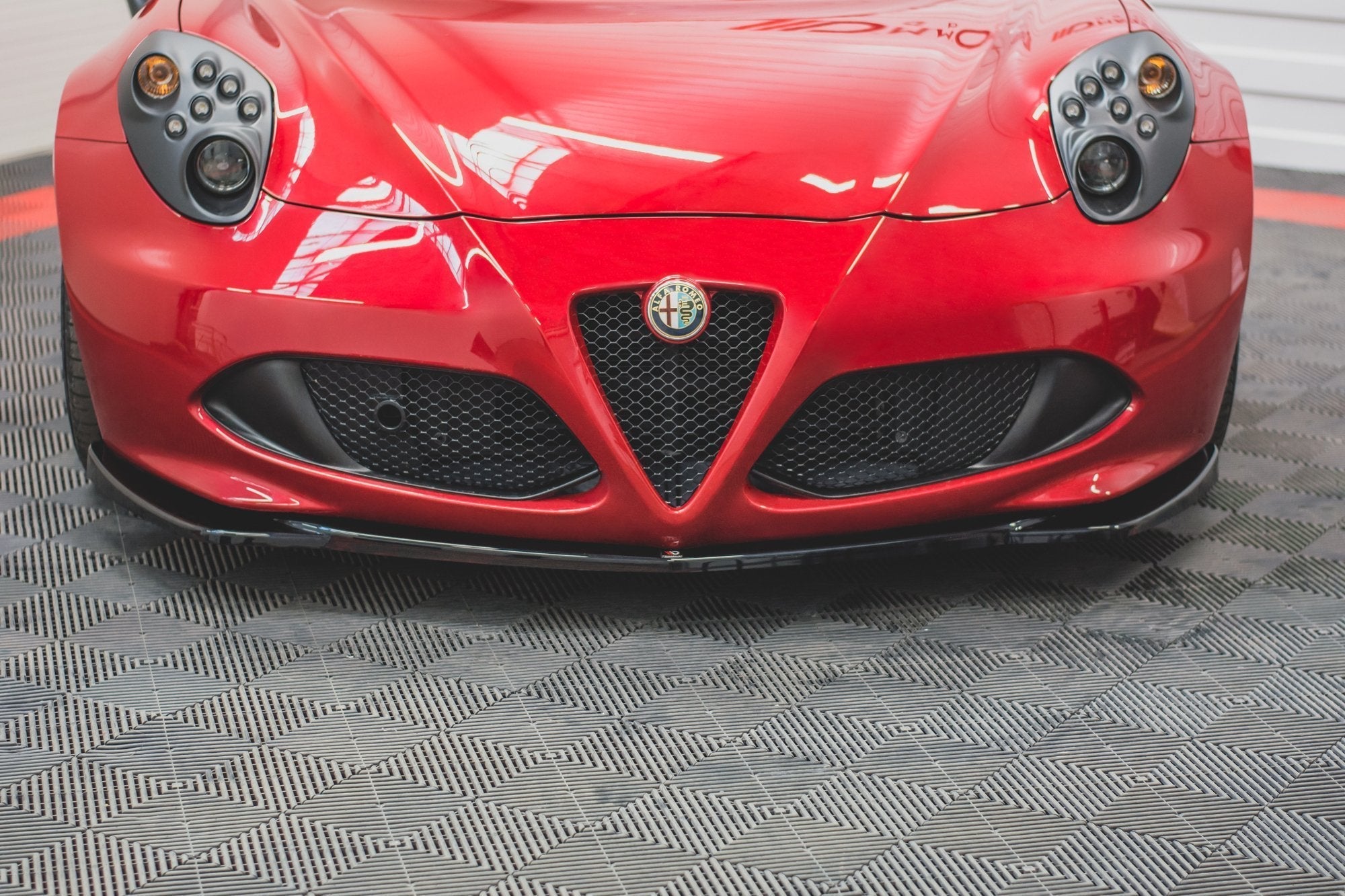 Maxton Design Splitter delantero para Alfa Romeo 4C - imagen 4