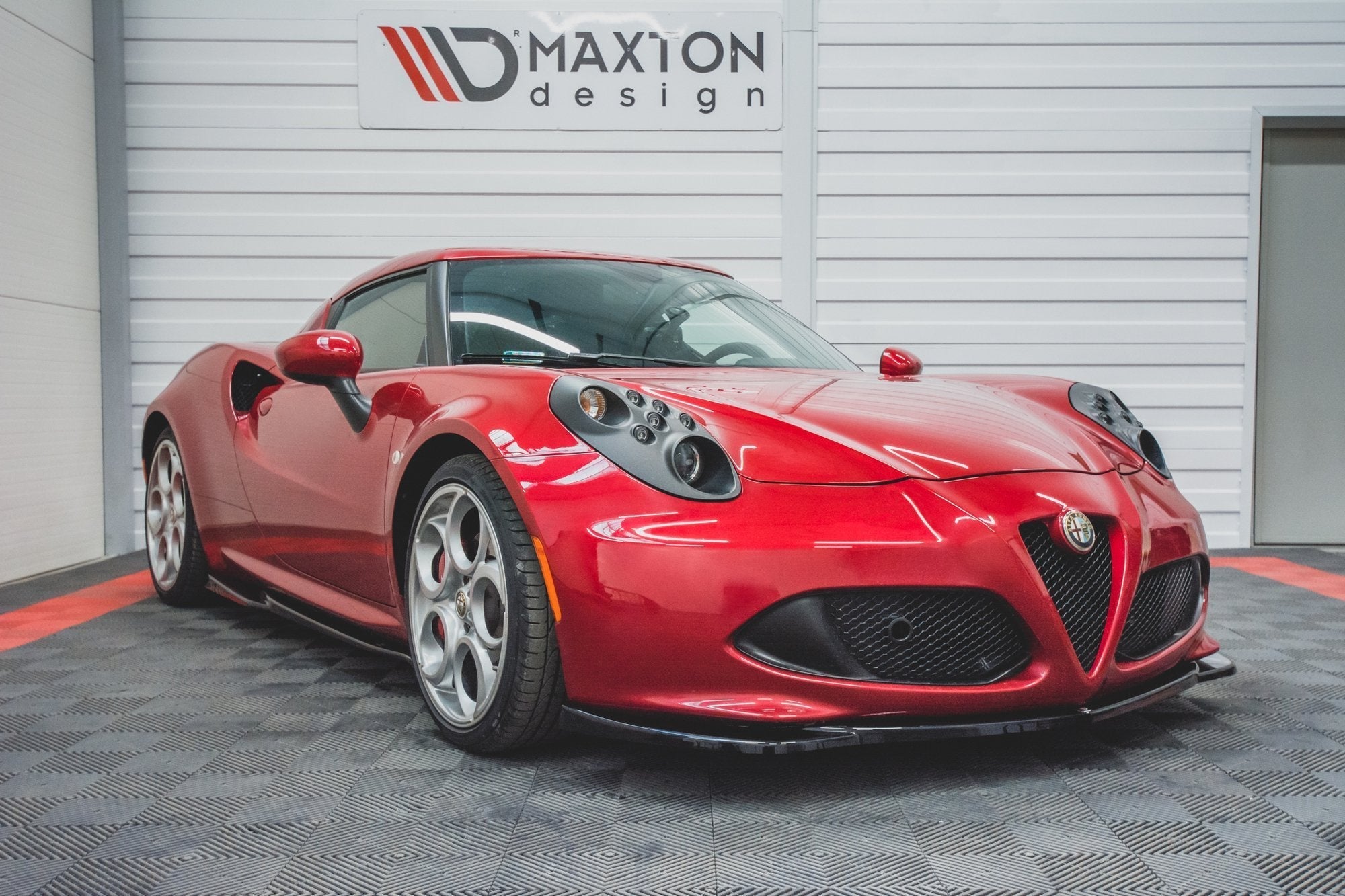 Maxton Design Splitter delantero para Alfa Romeo 4C - imagen 1