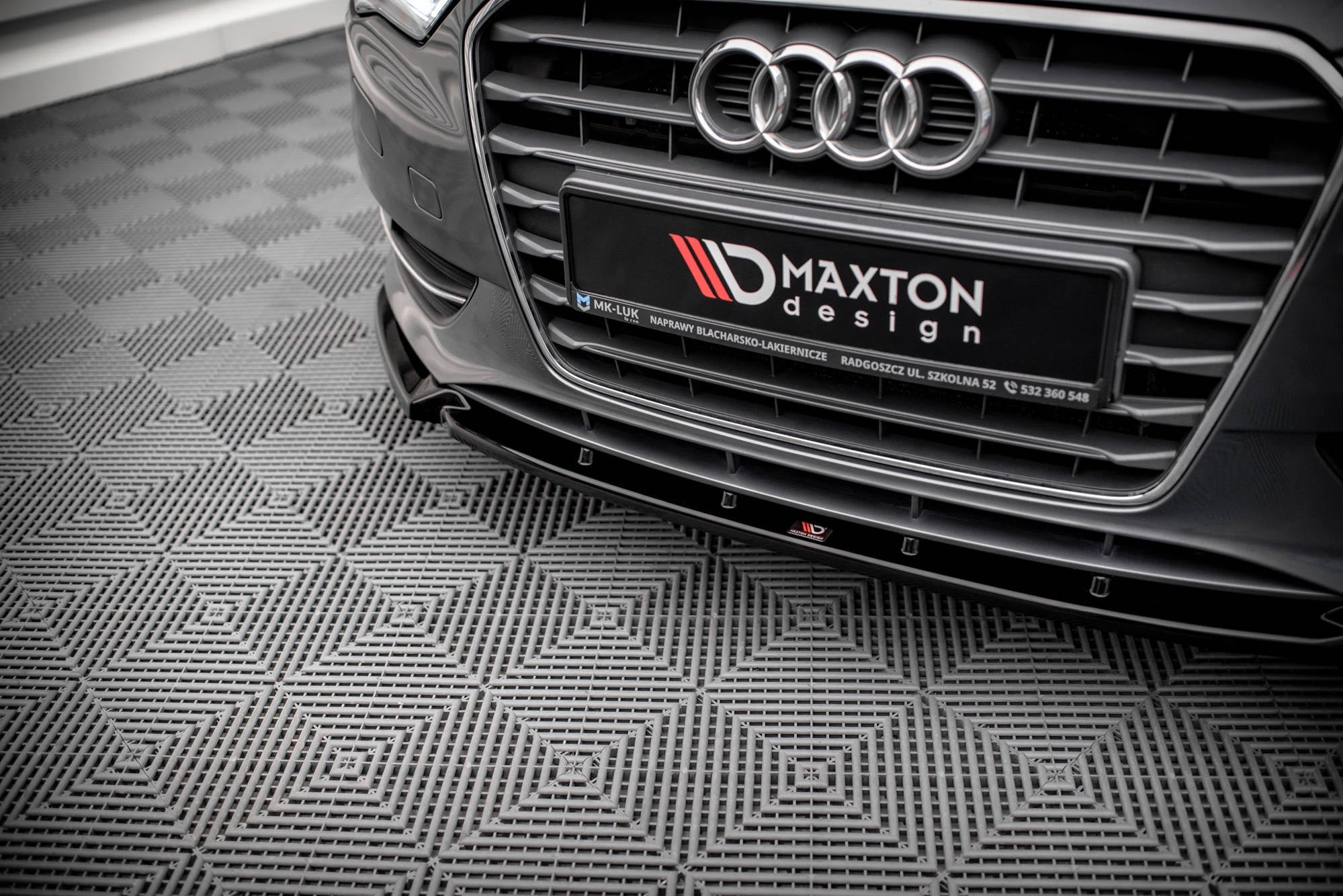 Maxton Design Splitter delantero para Audi A3 Sportback 8V - imagen 3