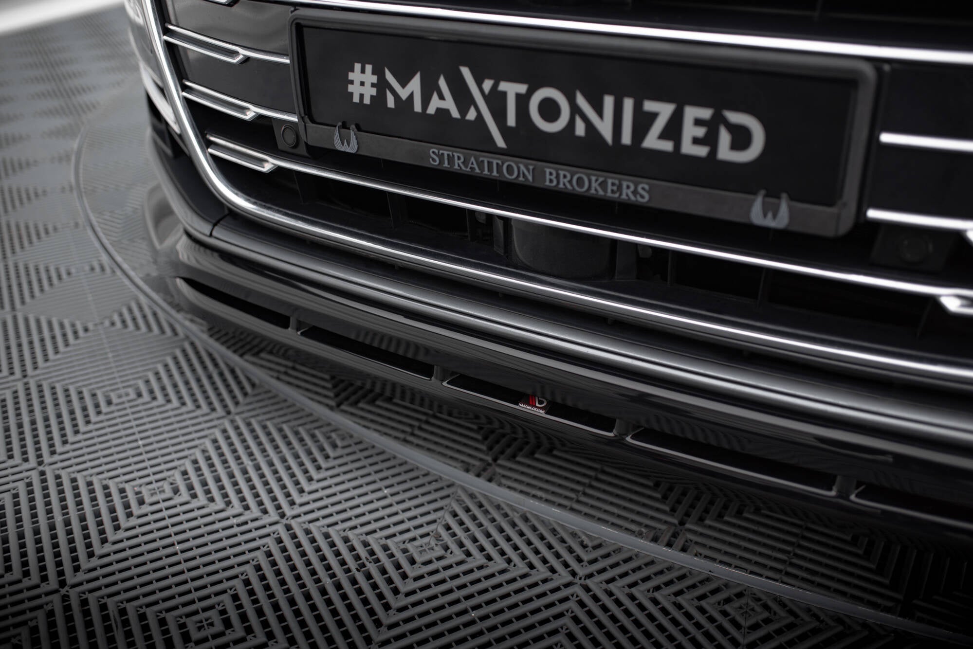 Maxton Design Splitter delantero para Audi A8 D5 - imagen 3