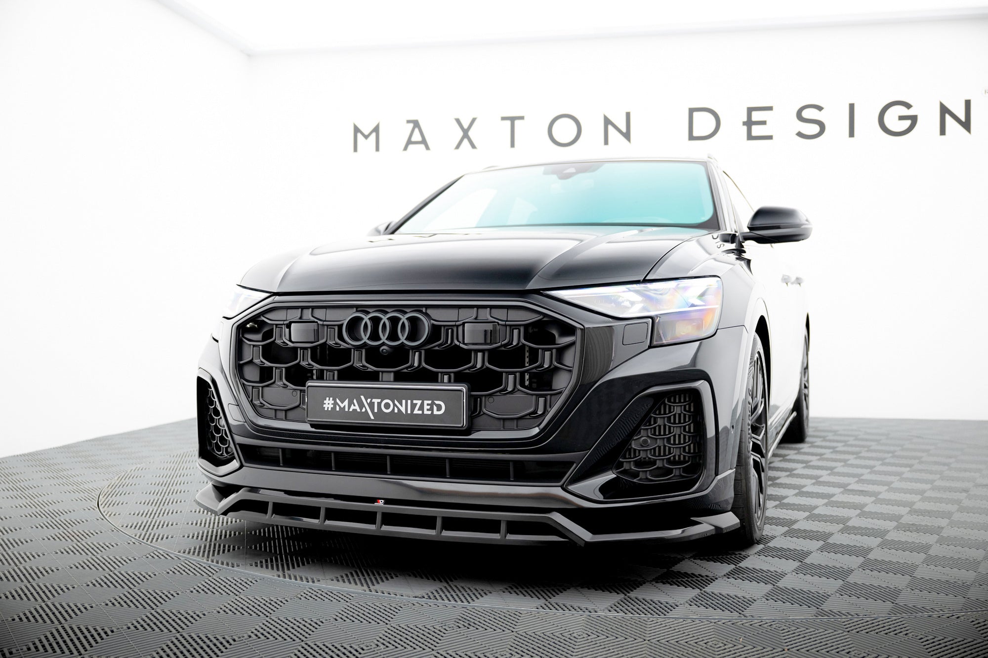Maxton Design Splitter delantero para Audi SQ8 / Q8 S-Line Mk1 Facelift - imagen 1