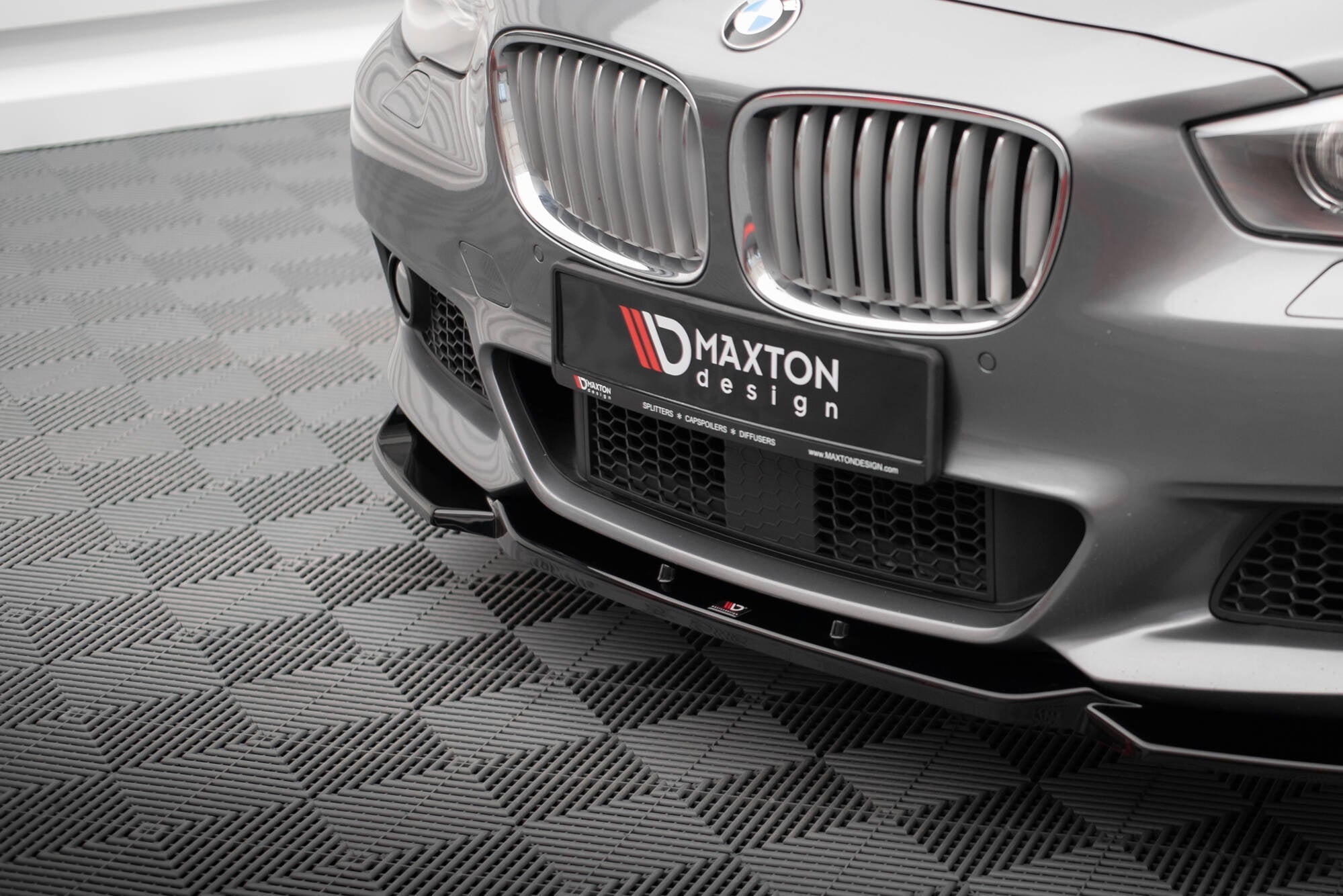 Maxton Design Splitter delantero para BMW 5 GT M-Pack F07 - imagen 3