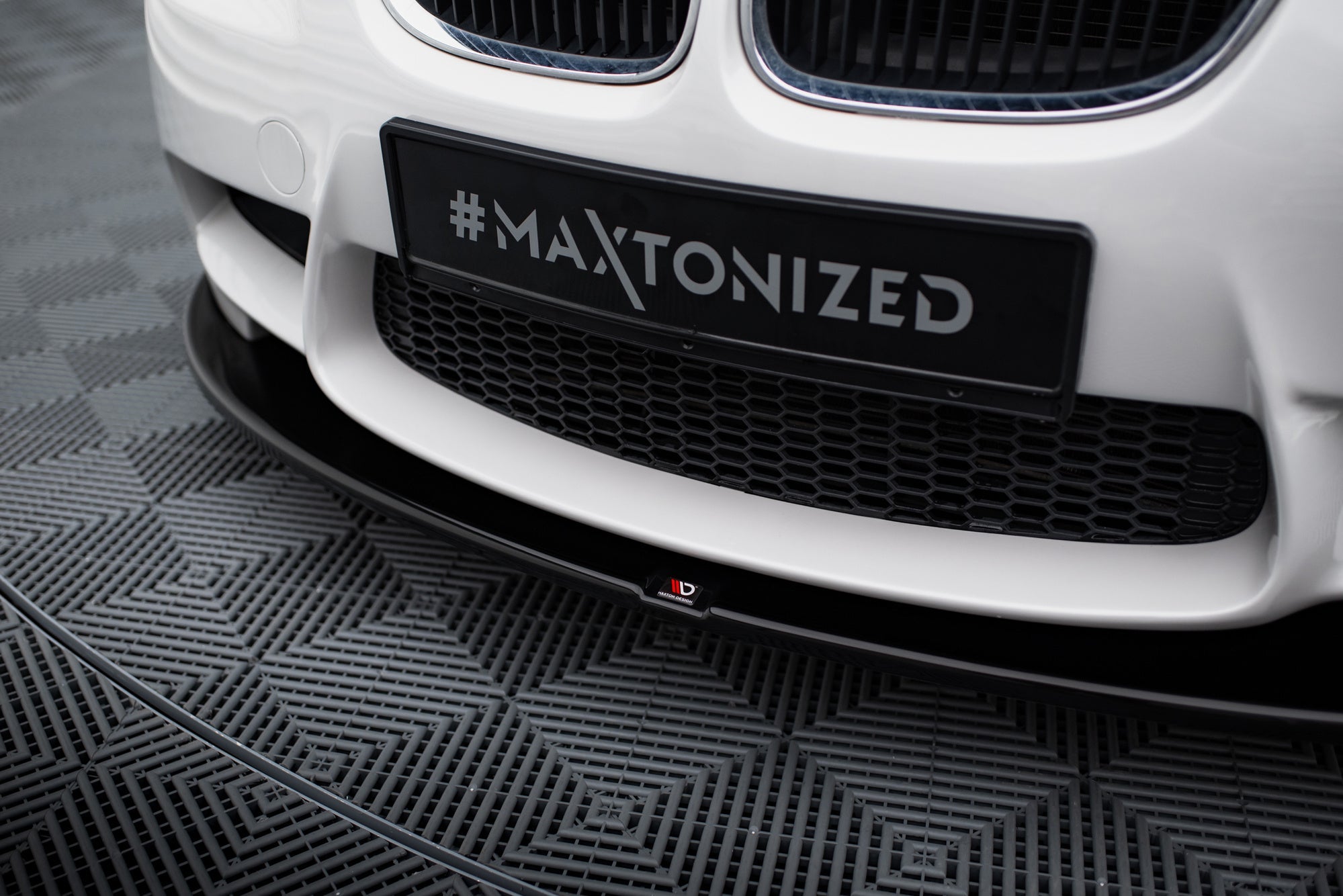 Maxton Design Splitter delantero para BMW M3 E92 / E93 - imagen 2