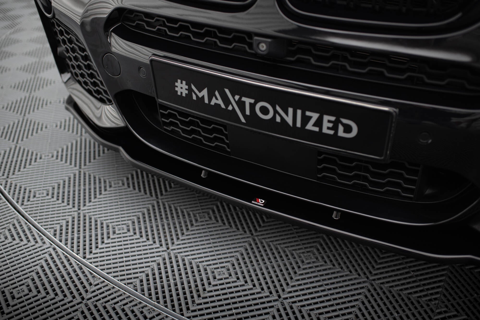 Maxton Design Splitter delantero para BMW X4 M-PACK - imagen 3