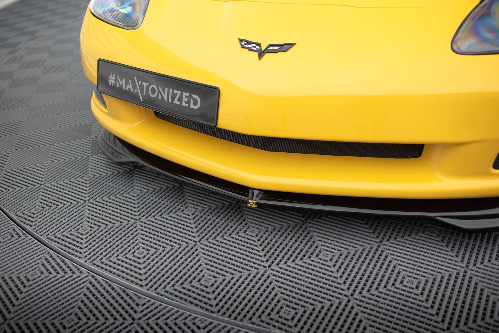 Maxton Design Splitter delantero para Chevrolet Corvette C6 - imagen 3