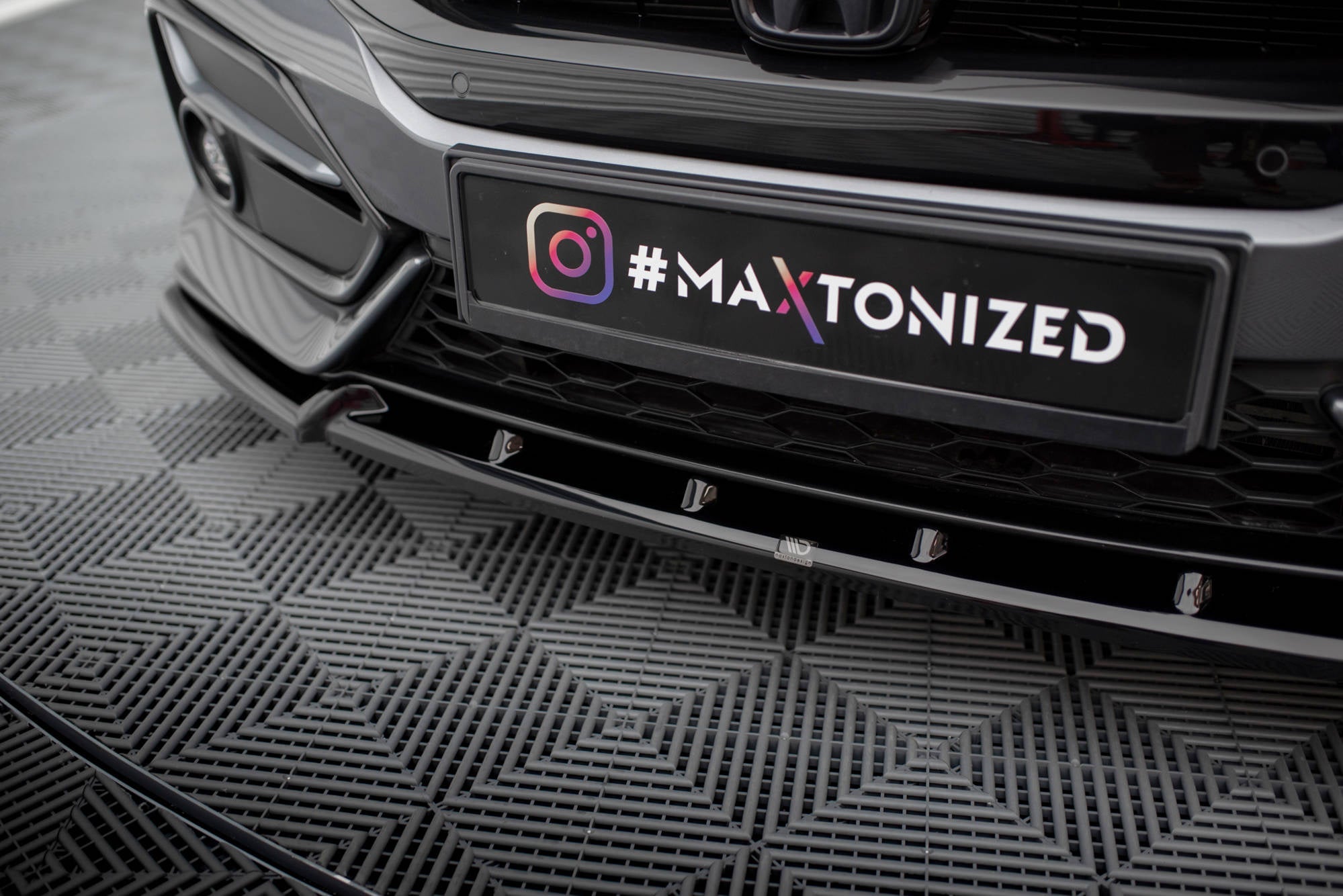 Maxton Design Splitter delantero + Flaps para Honda Civic Sport Mk 10 - imagen 3