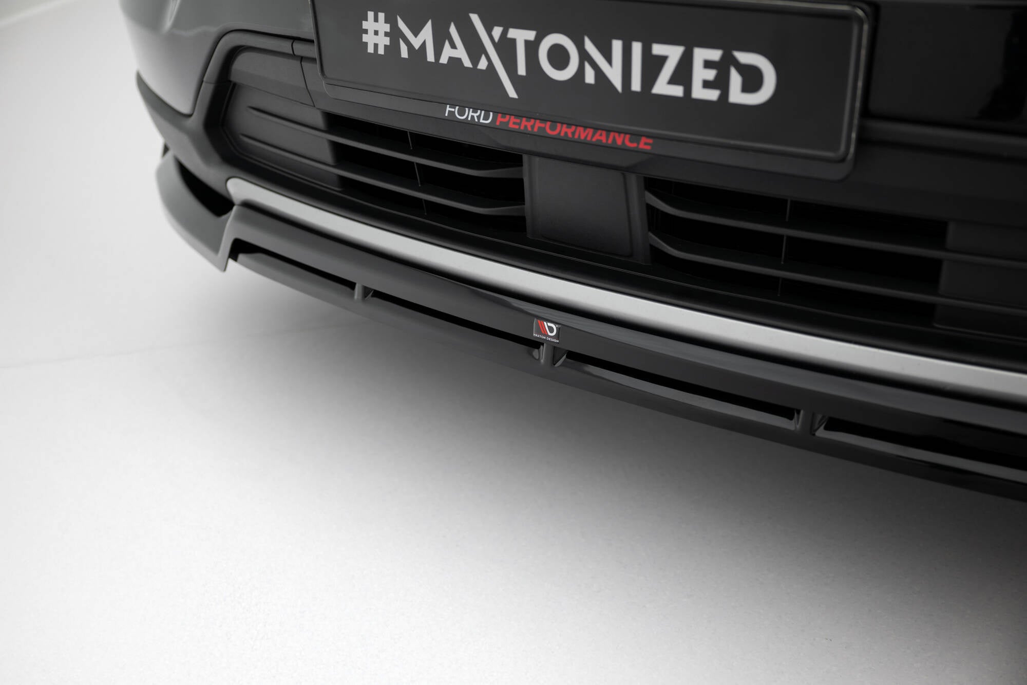 Maxton Design Splitter delantero para Ford Explorer XLT Mk6 - imagen 3